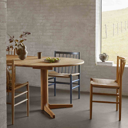 J80 Chair — Nature Oiled Oak