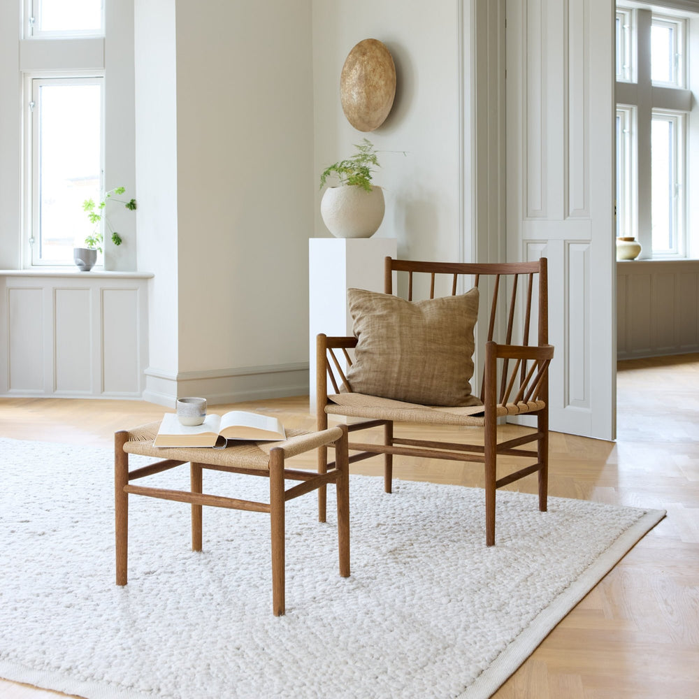 J83 Stool — Smoked Oiled Oak