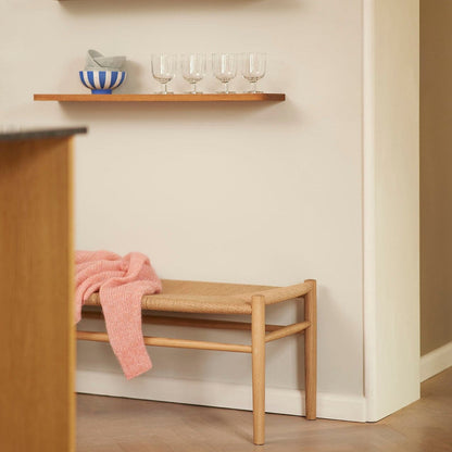 J83B Bench — Nature Lacquered Oak