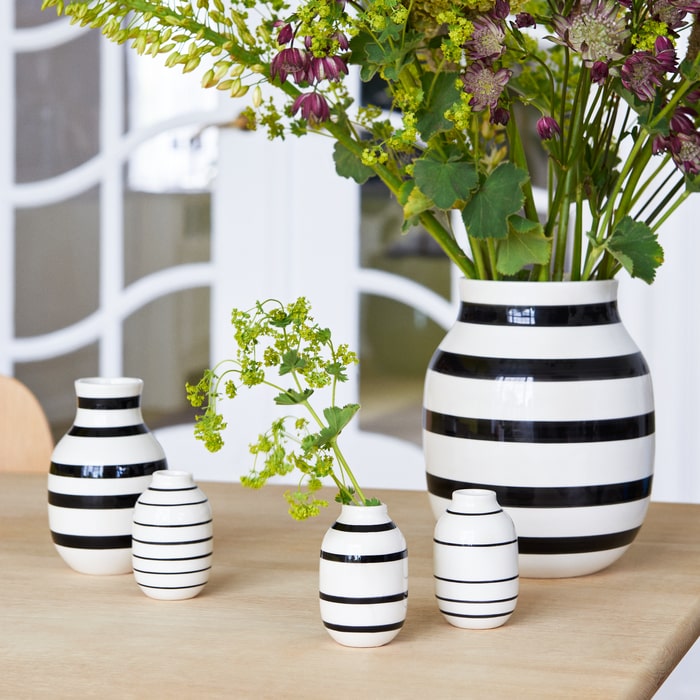 Kähler Omaggio Vase — Black