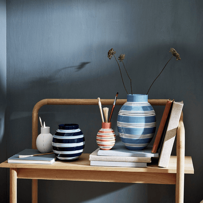 Kähler Omaggio Nuovo Vase — Dark Blue