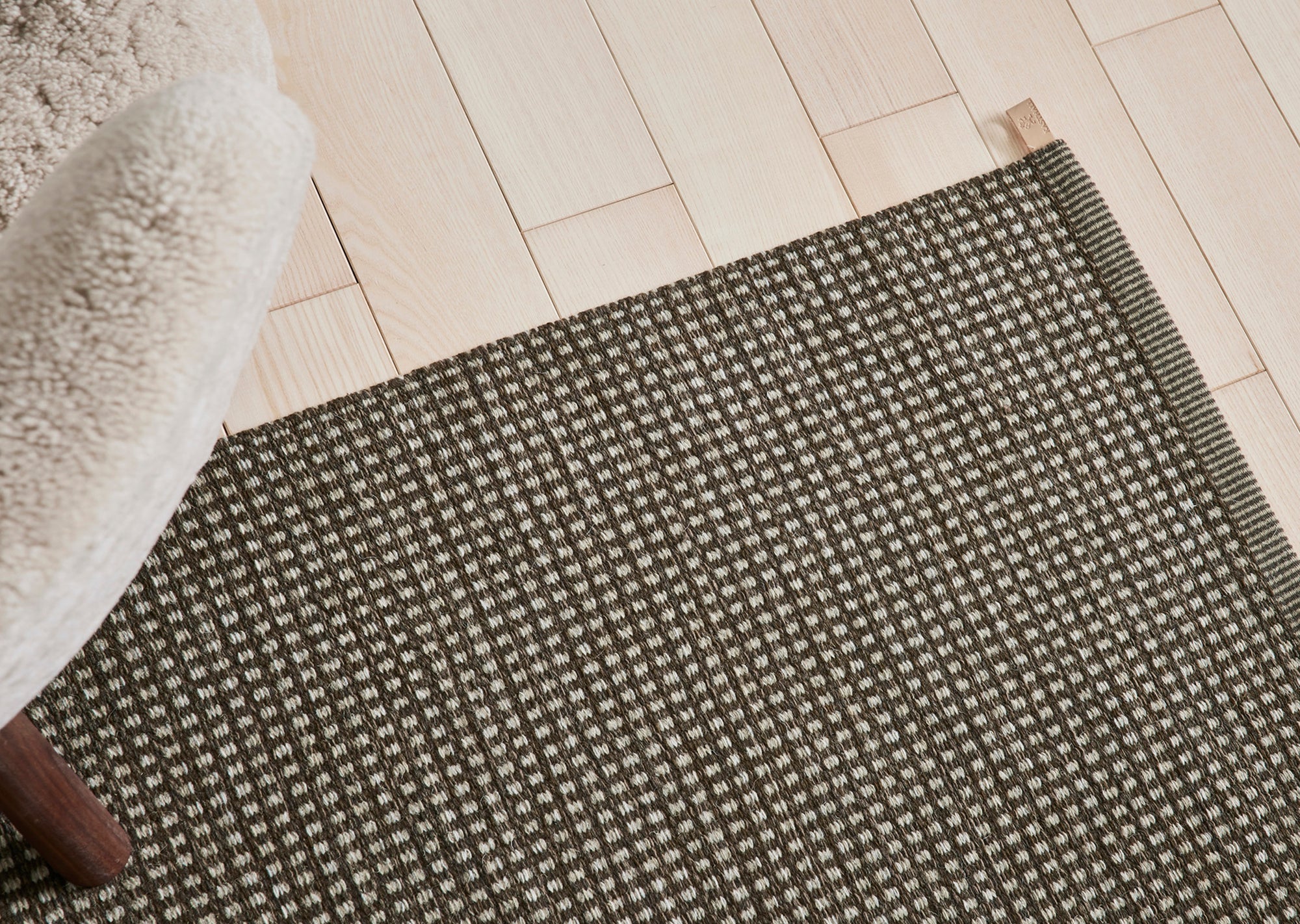Dot Icon Rug