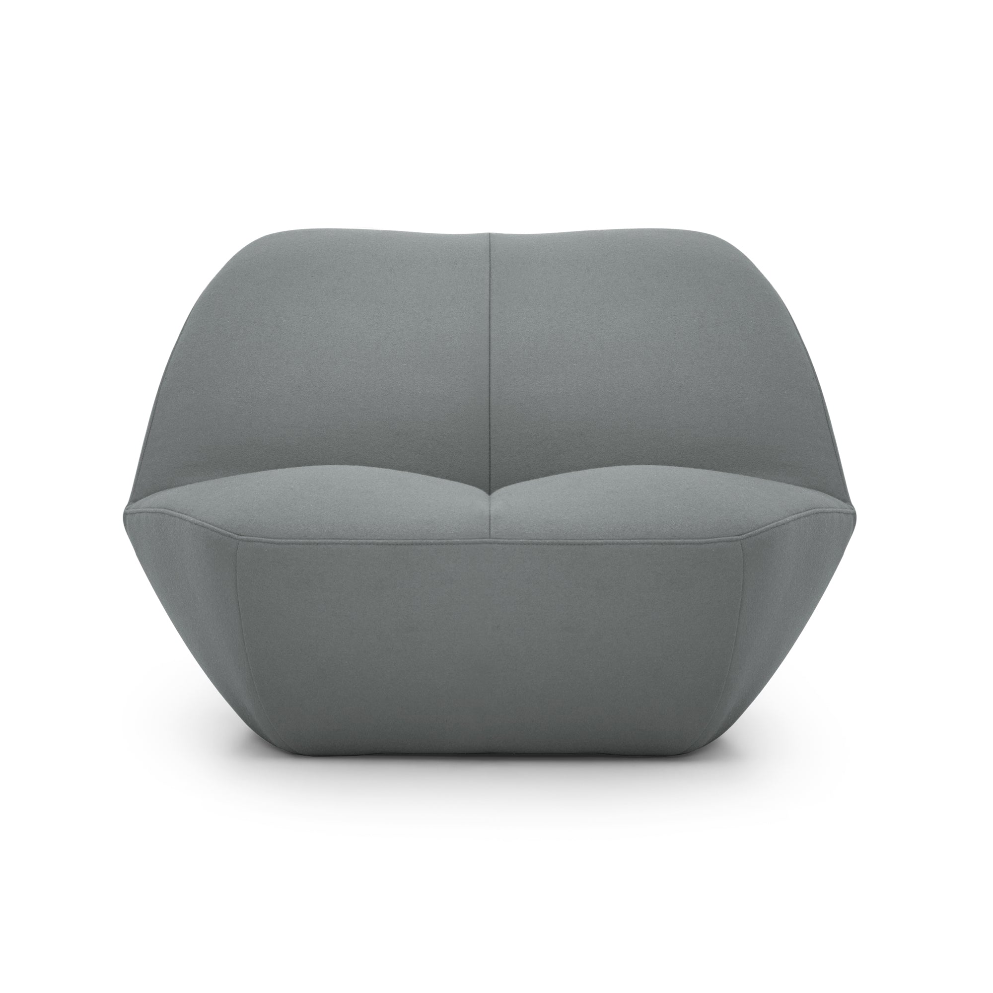 Kisss Lounge Chair