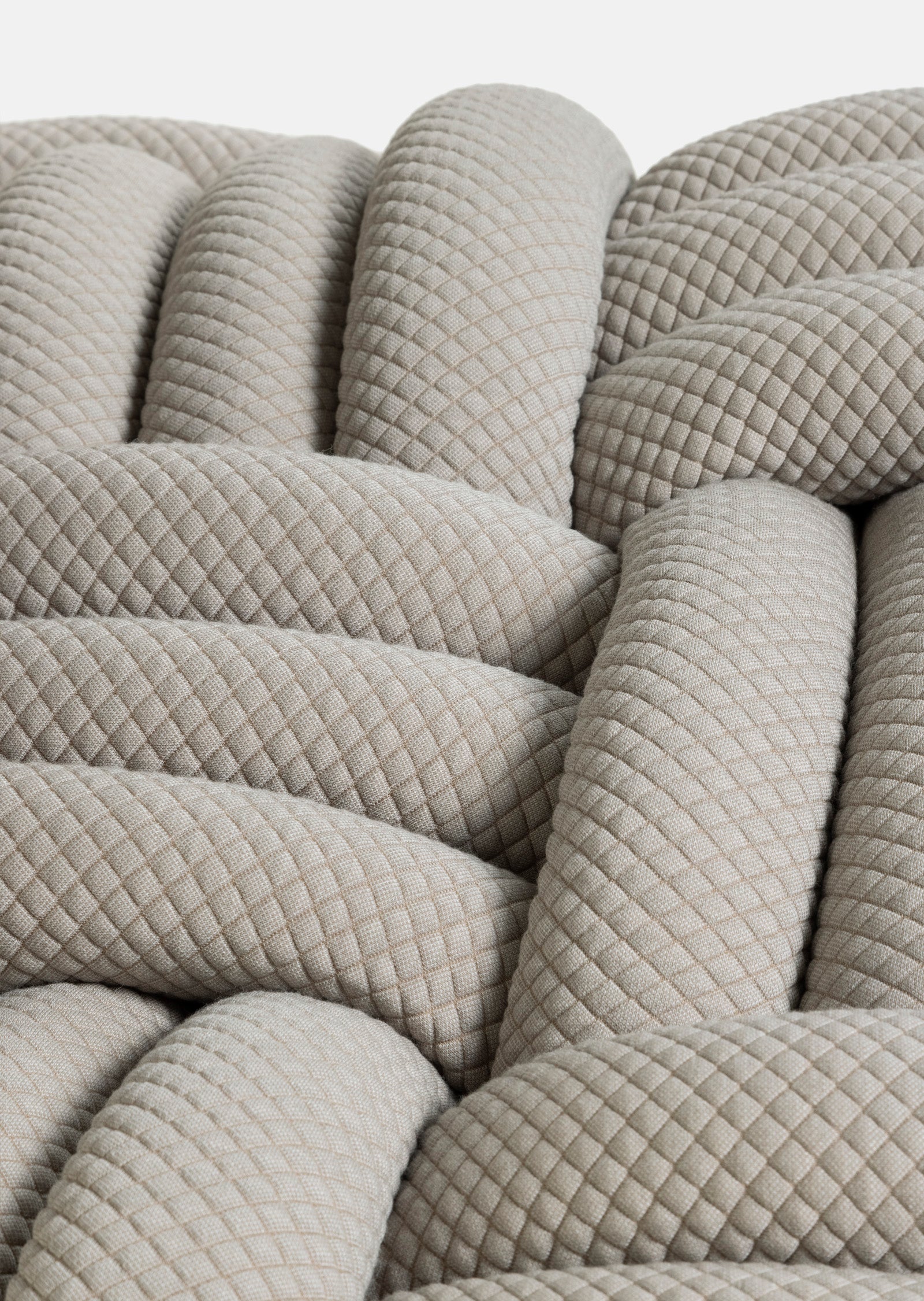 Knitty Lounge Chair