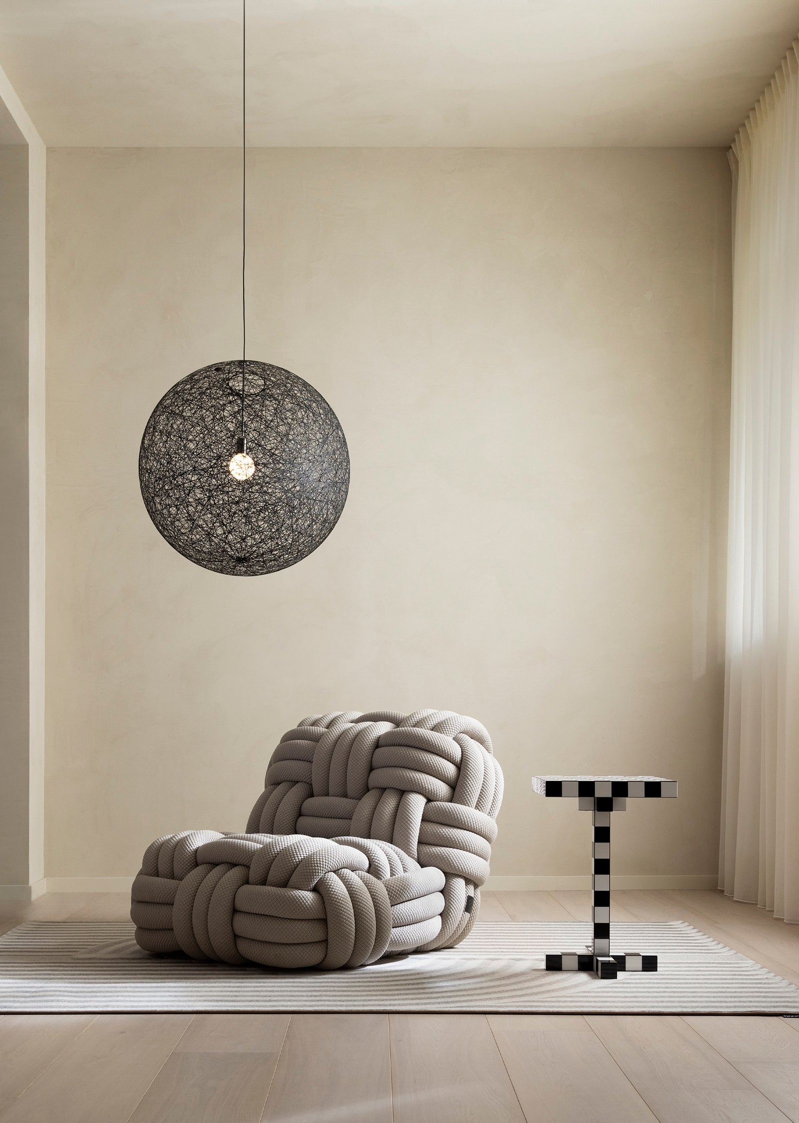 Knitty Lounge Chair