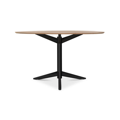 TE06 Dining Table
