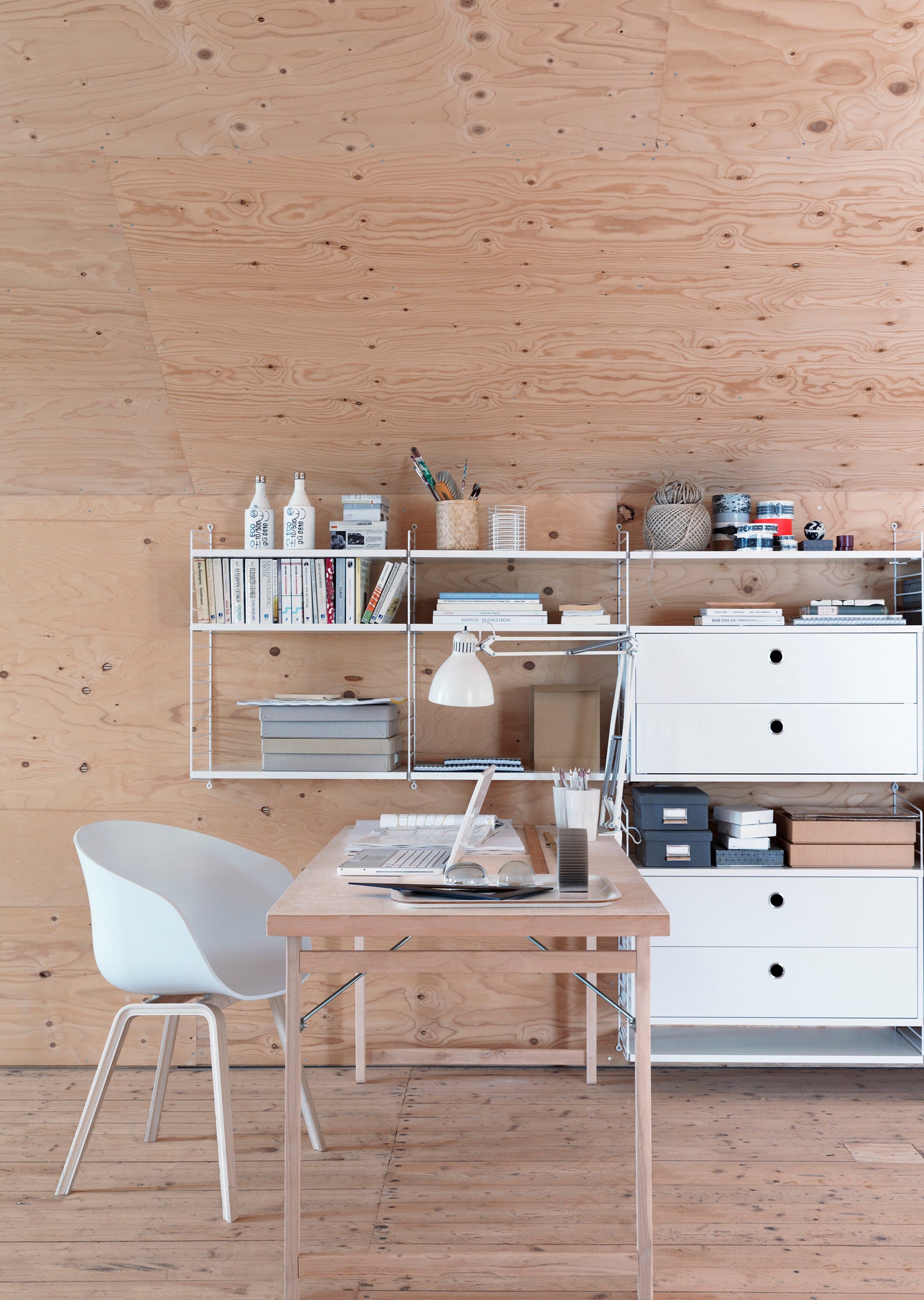 String Workspace Shelving