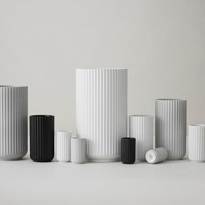 Lyngby Porcelaen Vase — Black