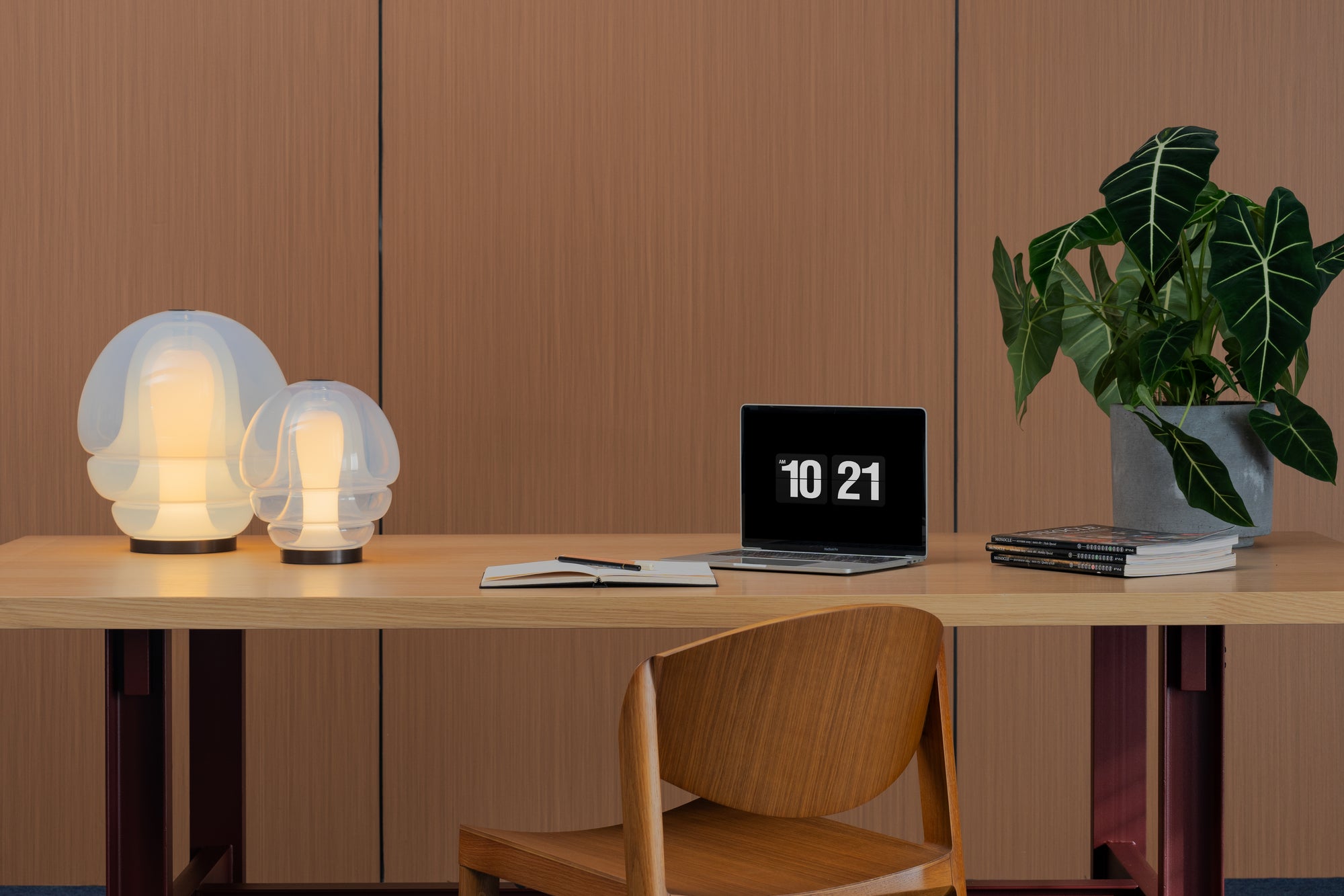 Medusa Table Lamp