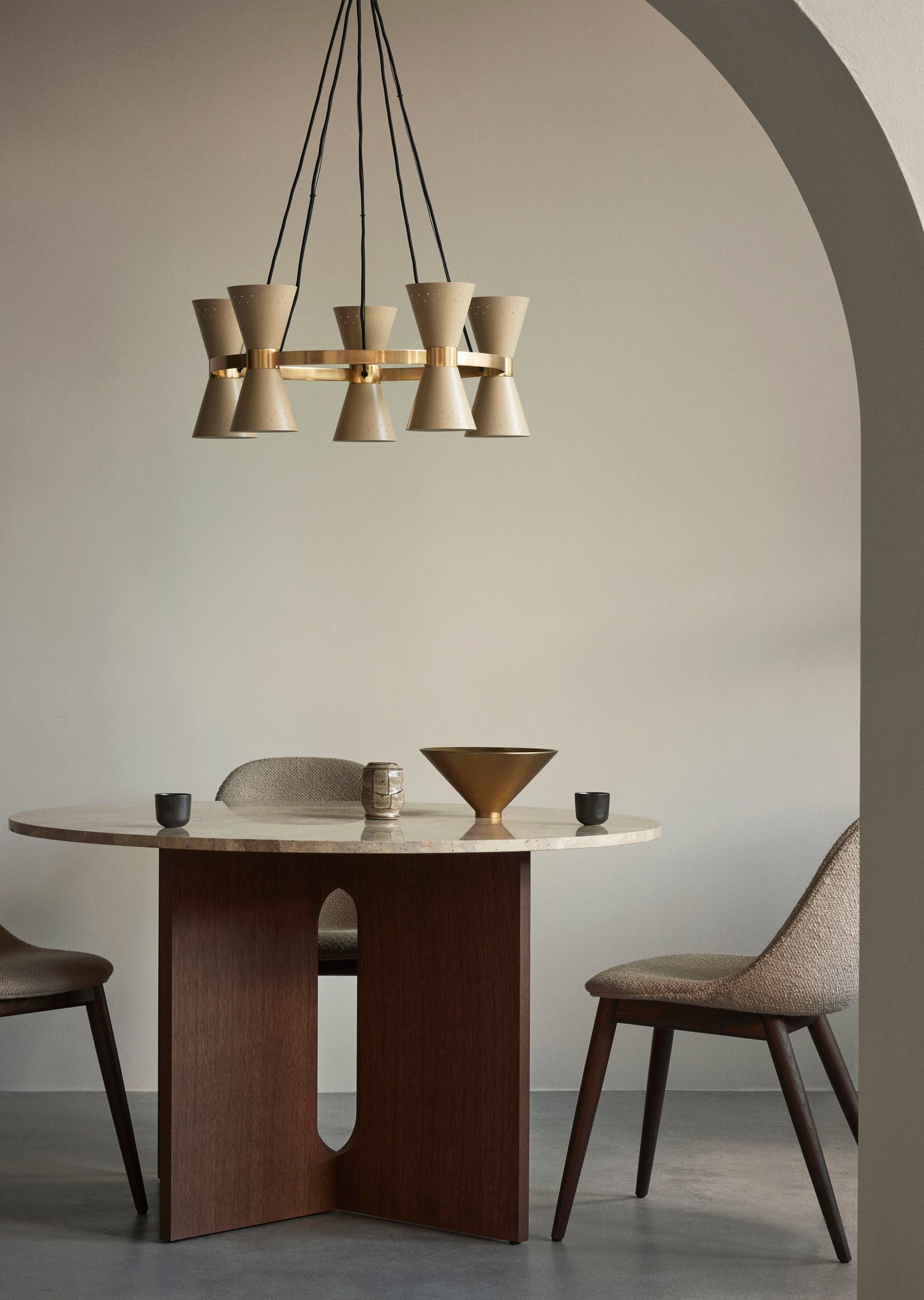 Androgyne Dining Table — Round and Rectangle
