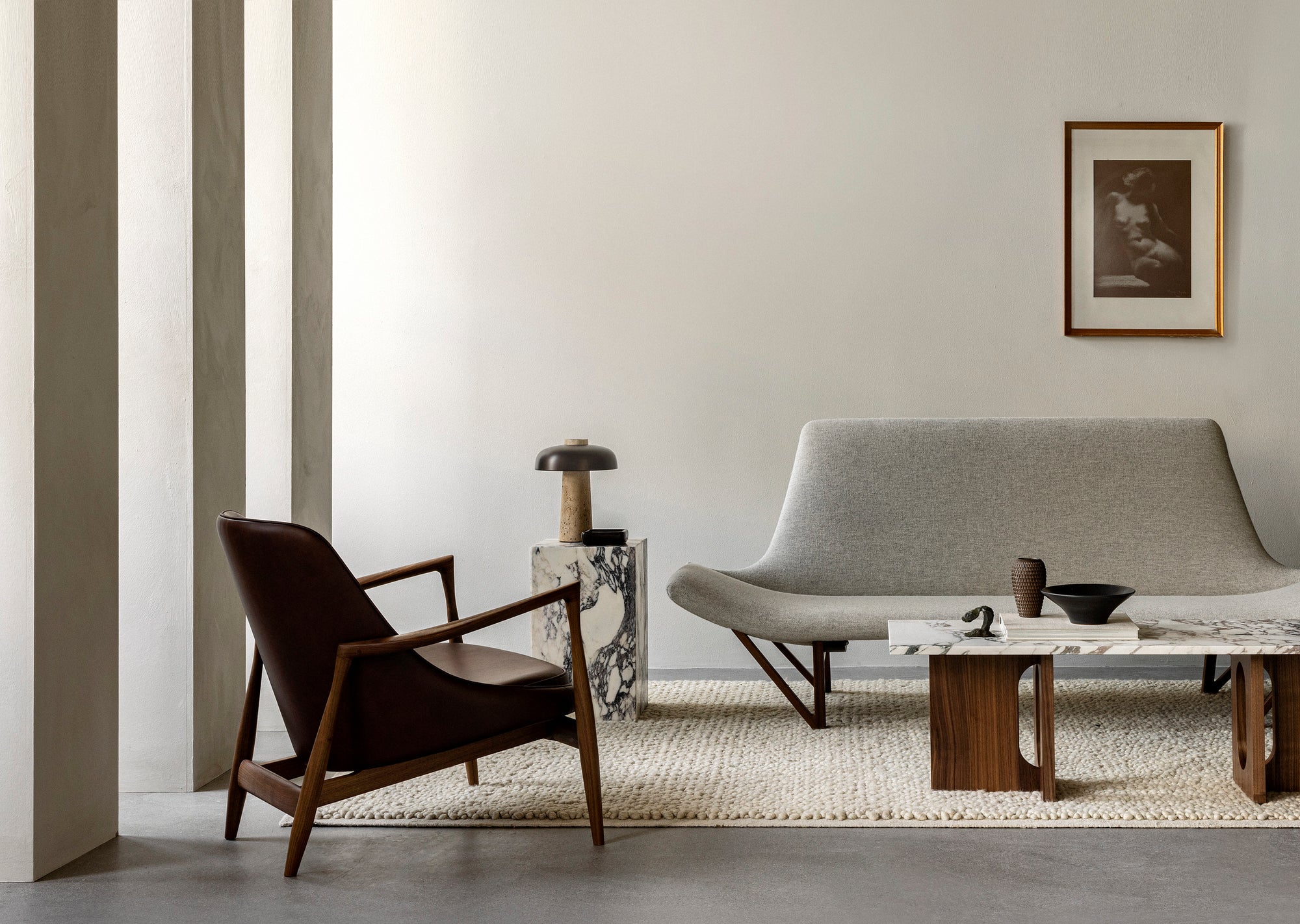 Androgyne Lounge Table