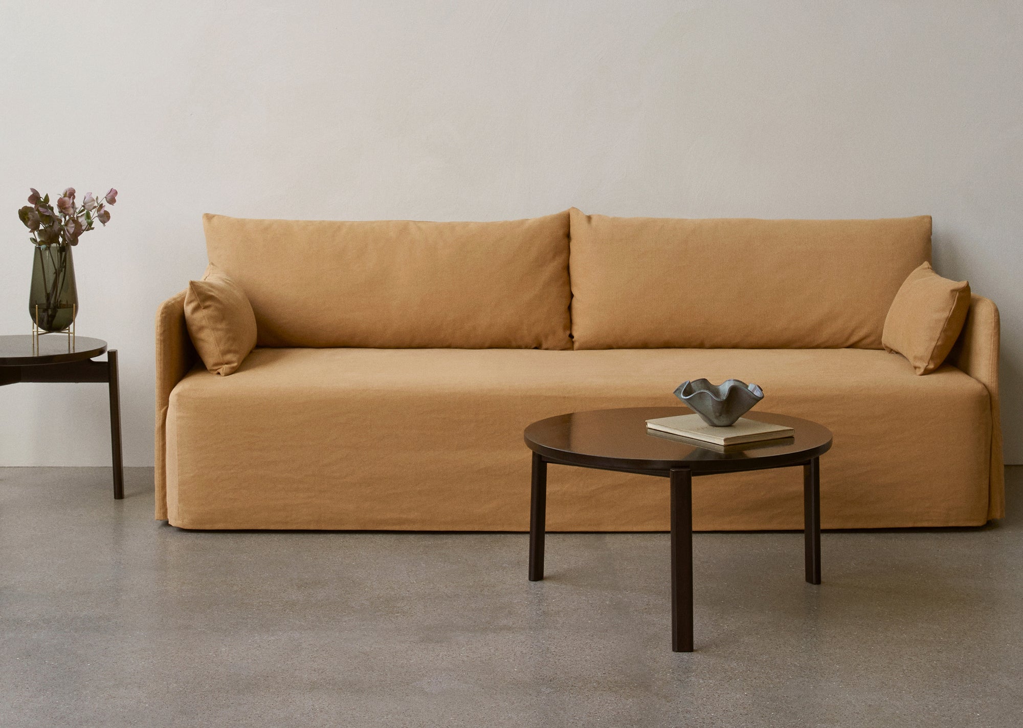 Passage Lounge Table