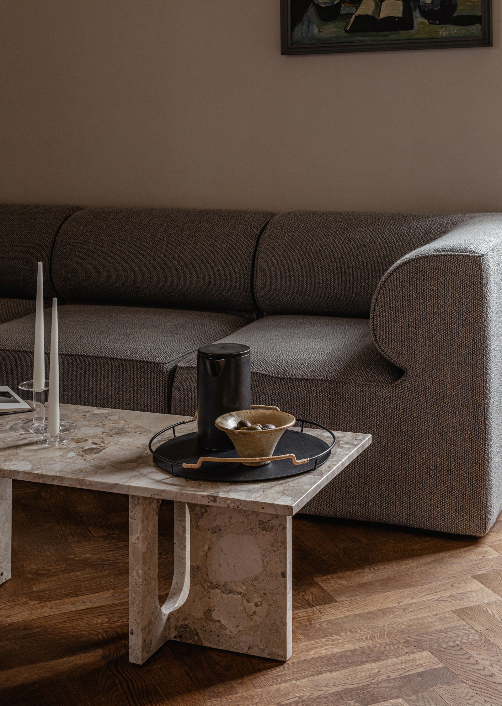 Androgyne Lounge Table