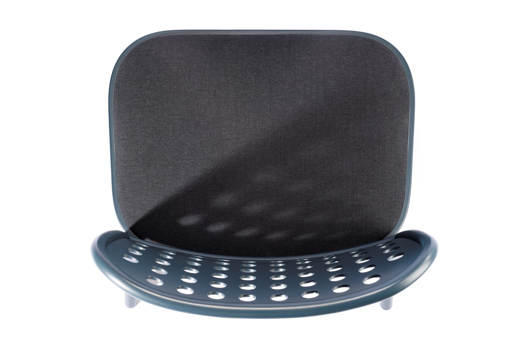 822 Lounge Chair — Upholstered Seat