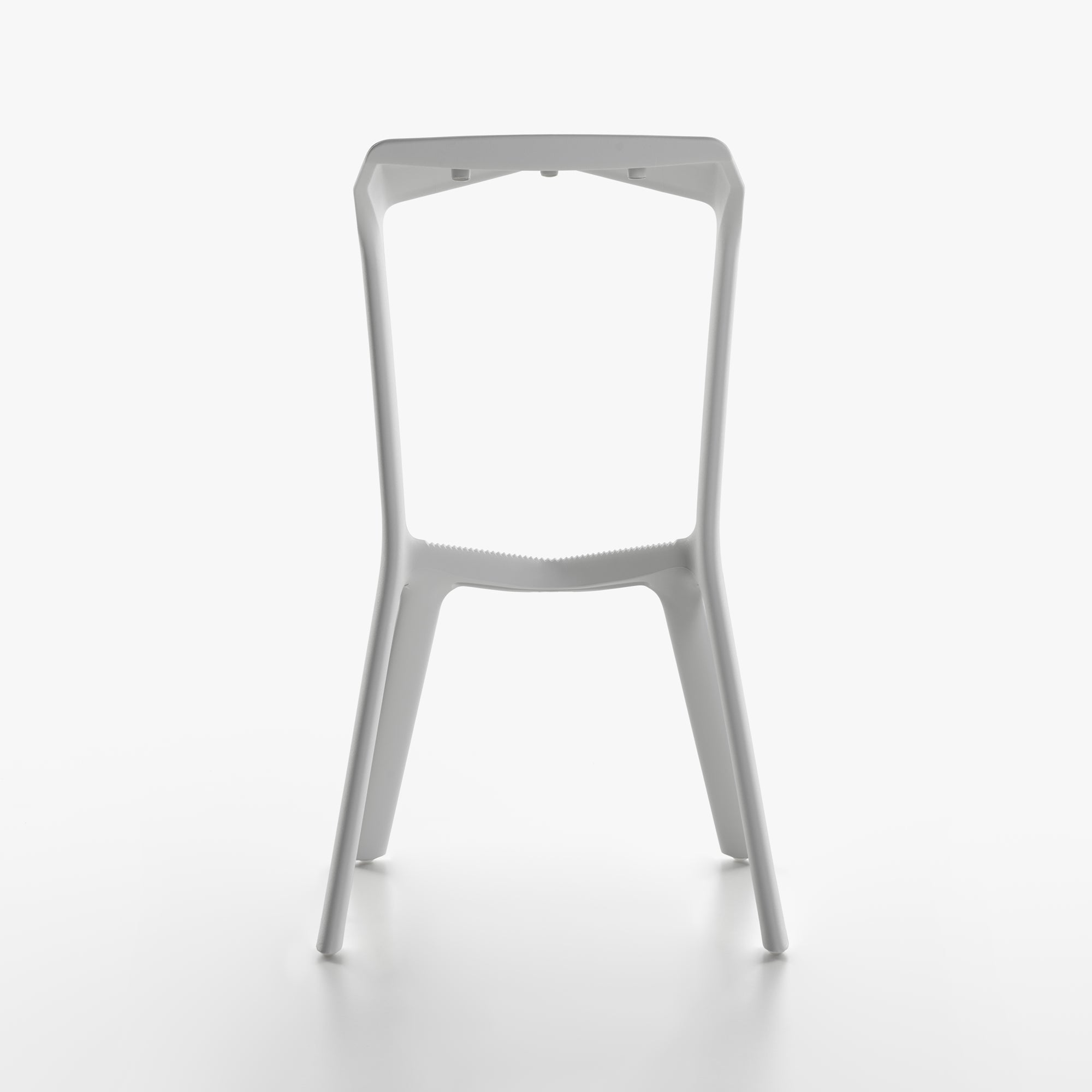 MIURA STOOL グルチッチ Miura stool by Konstantin Grcic for Plank | Dezeen Showroom