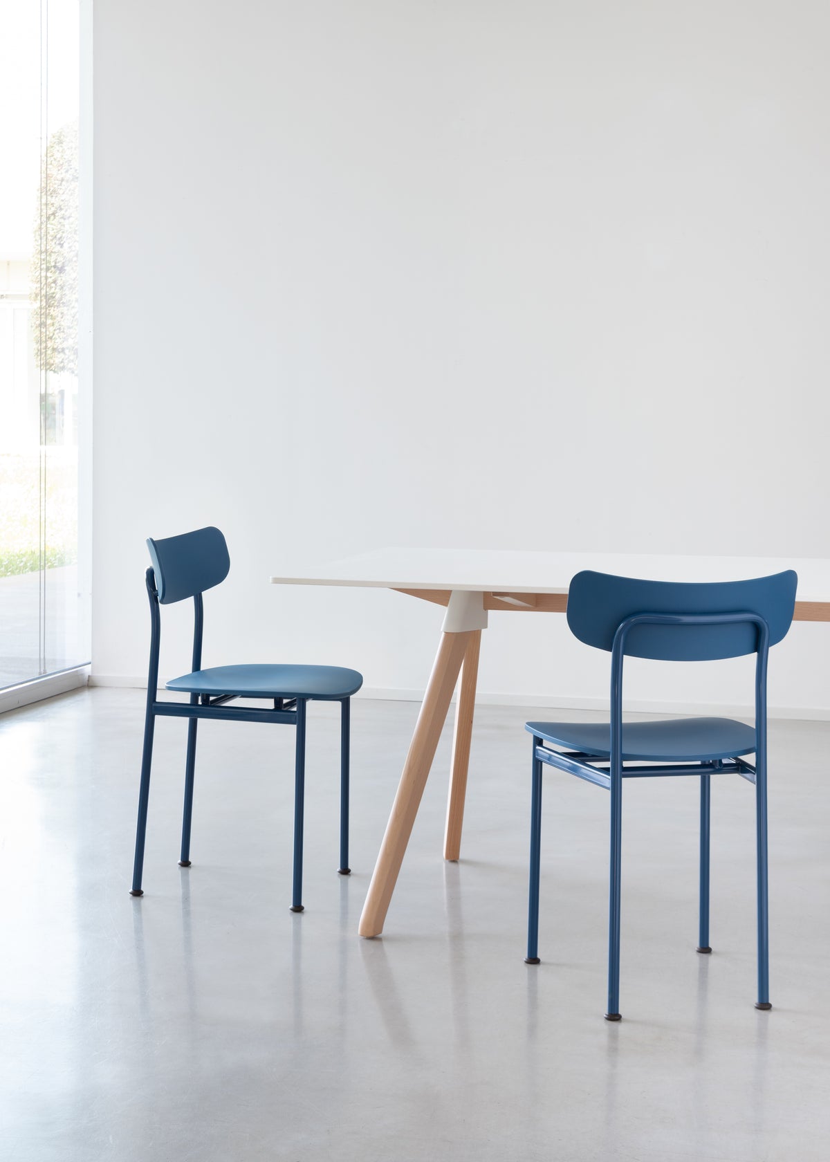 Motta Dining Chair — Polypropylene — Set of 2