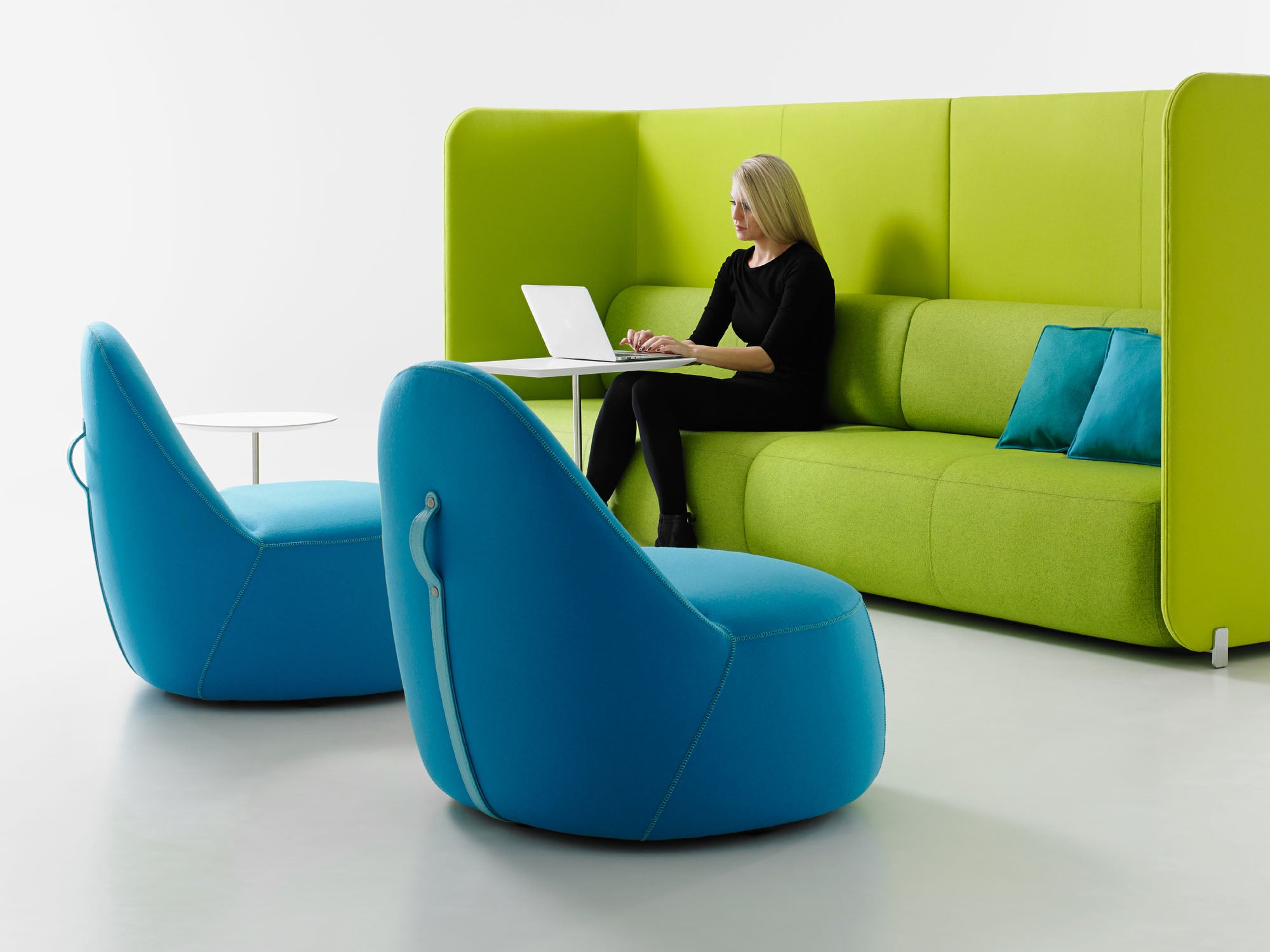Mitt Lounge Chair