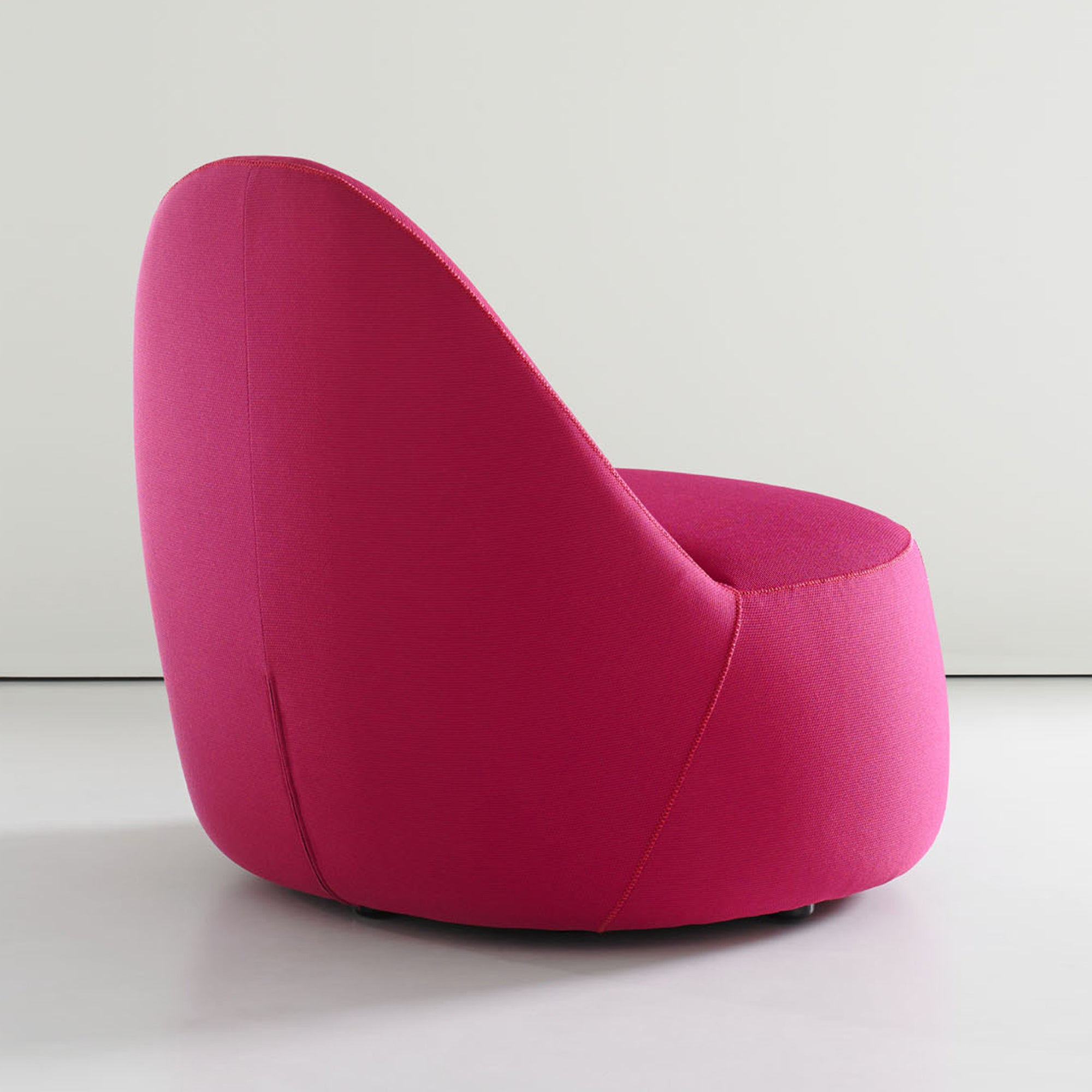 Mitt Lounge Chair