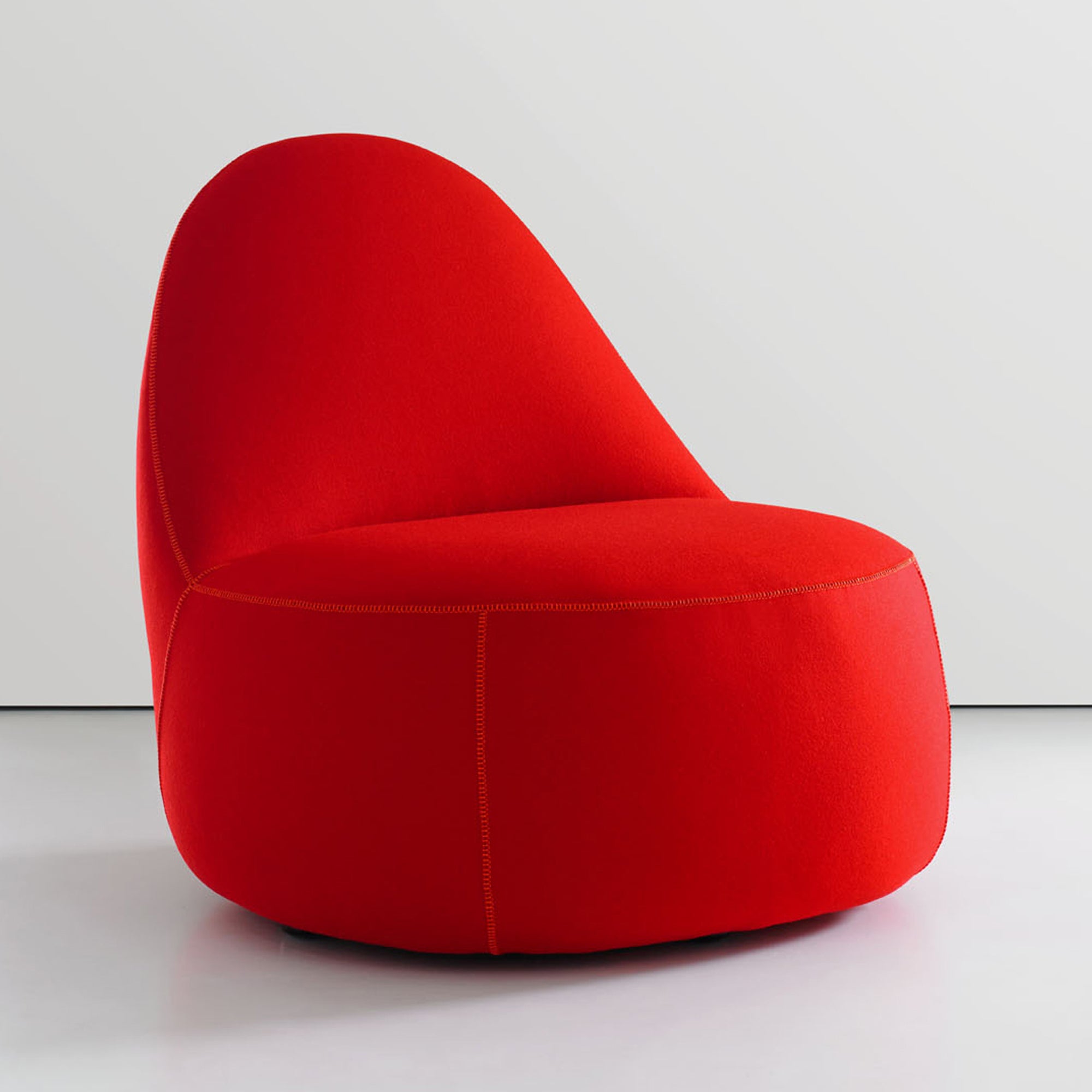 Mitt Lounge Chair