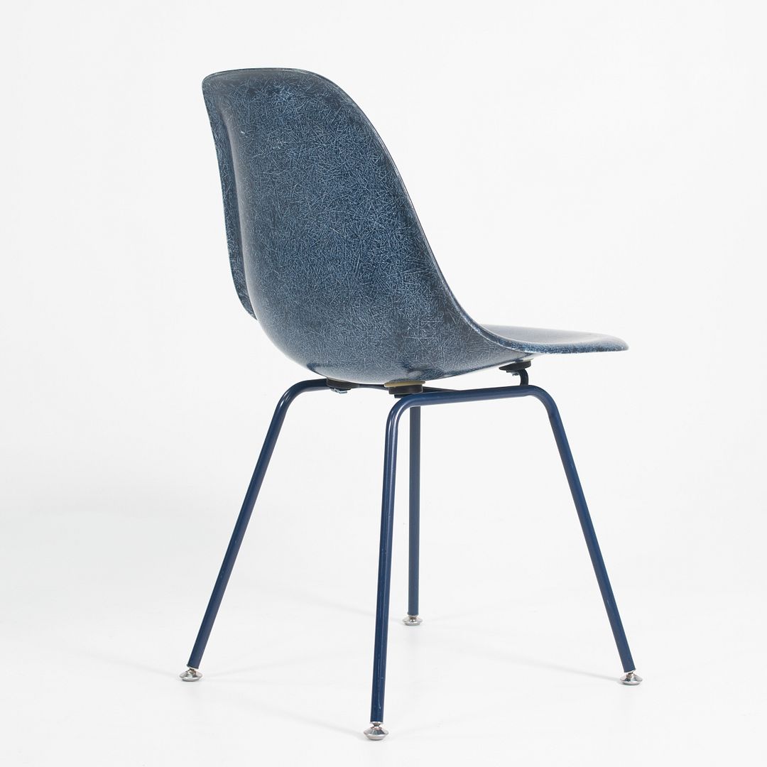 Shell Chair