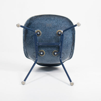 Shell Chair