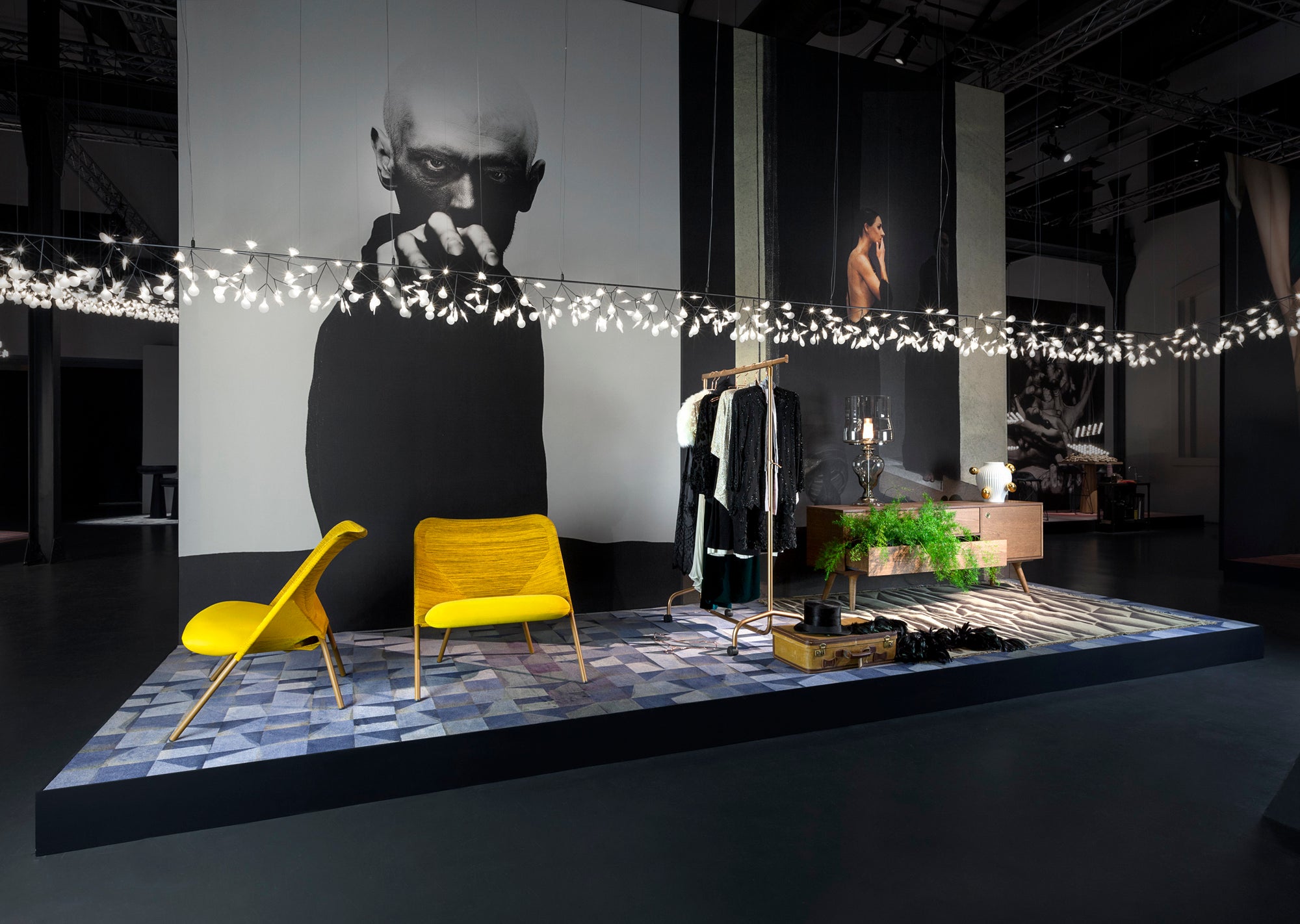 Heracleum III Suspension Lamp — Endless