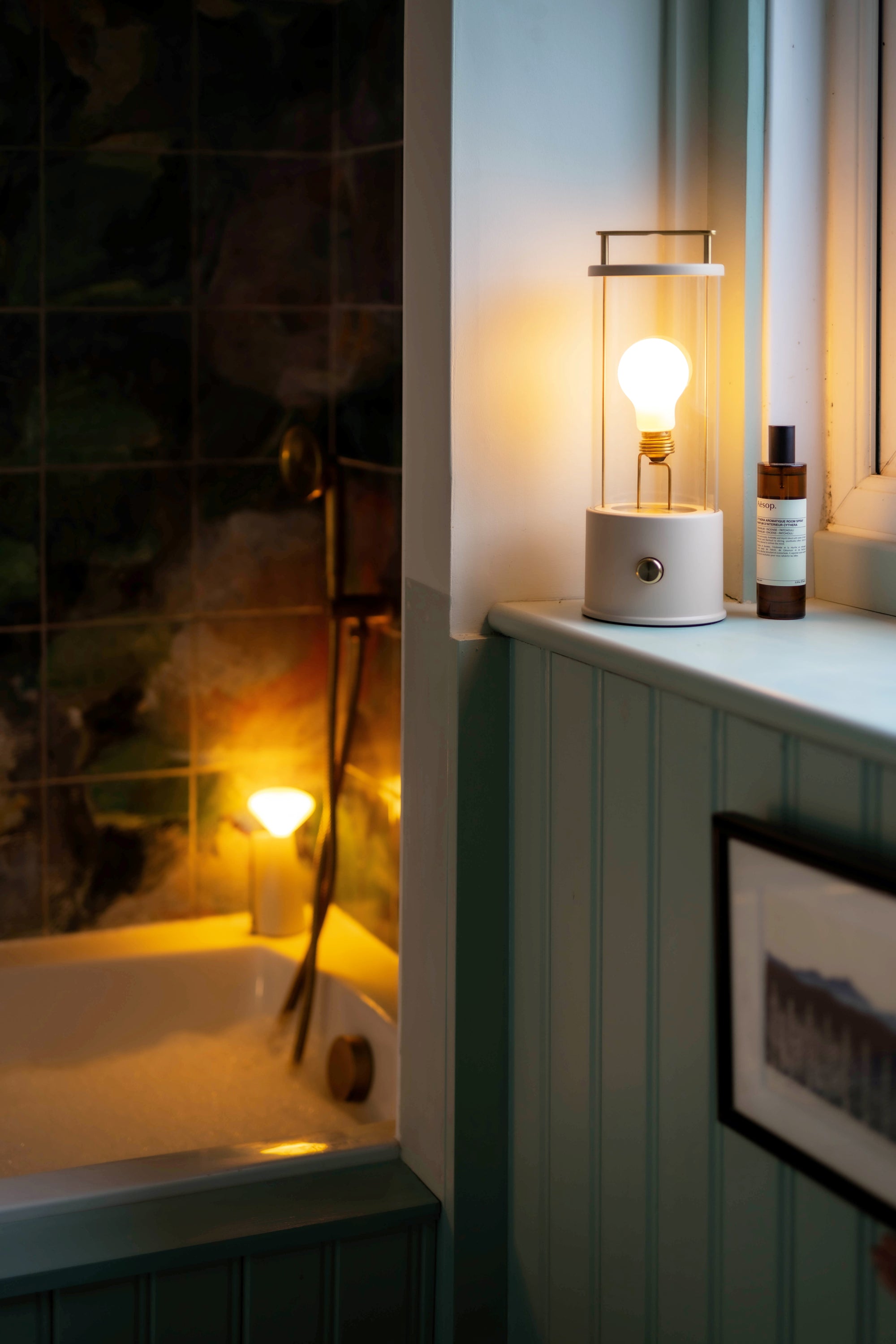 Mantle Portable Lamp