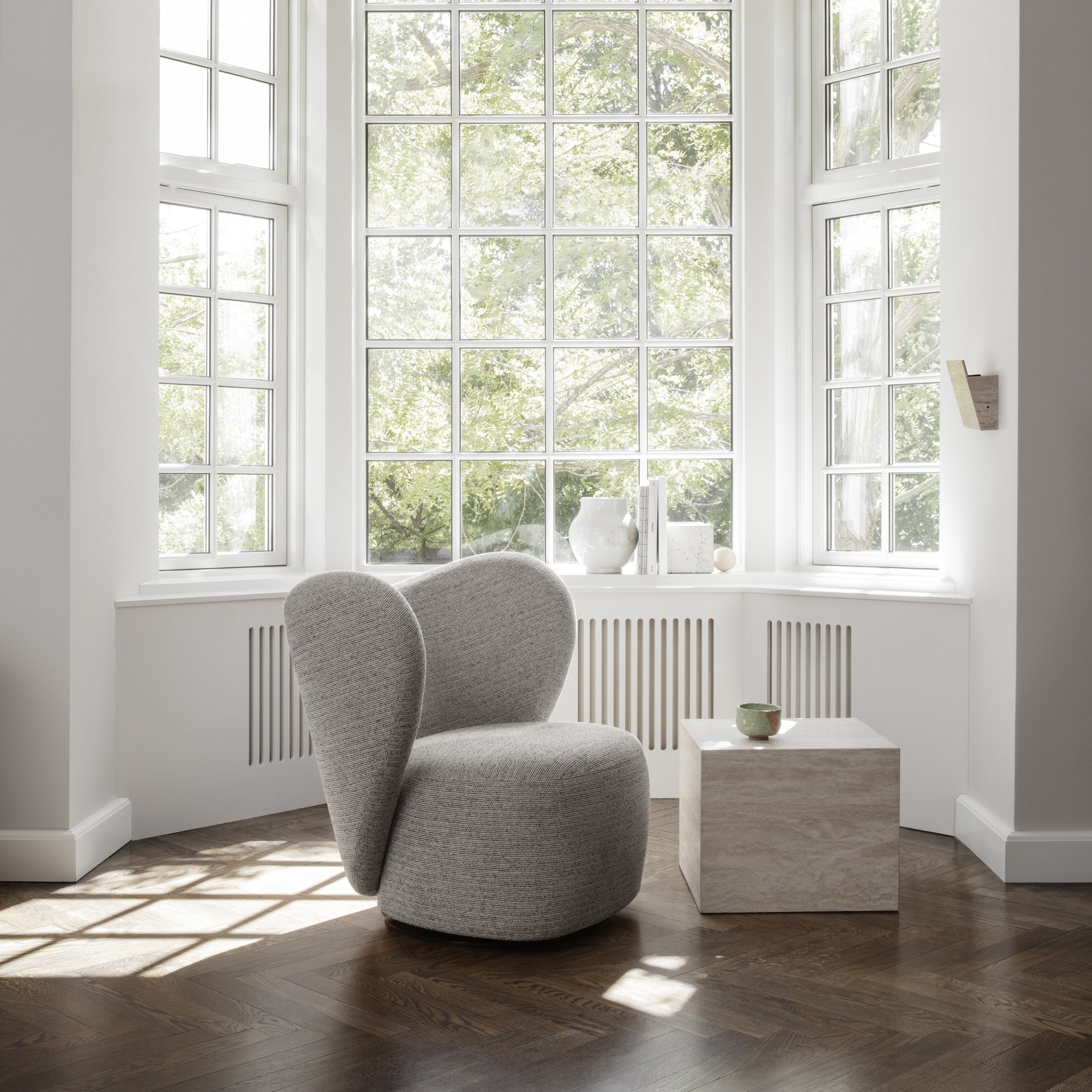 Little Big Lounge Chair