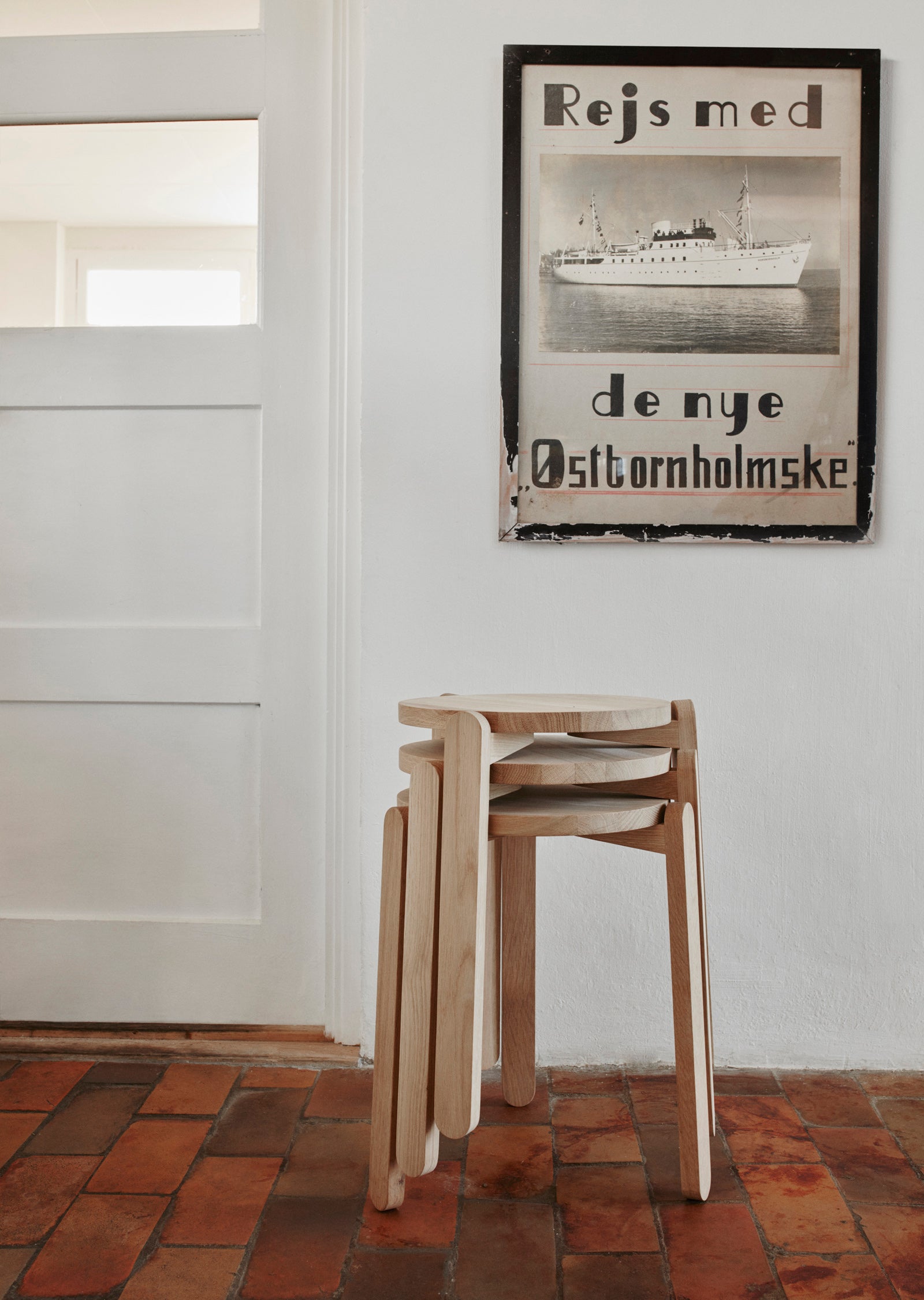 Nomad Stool