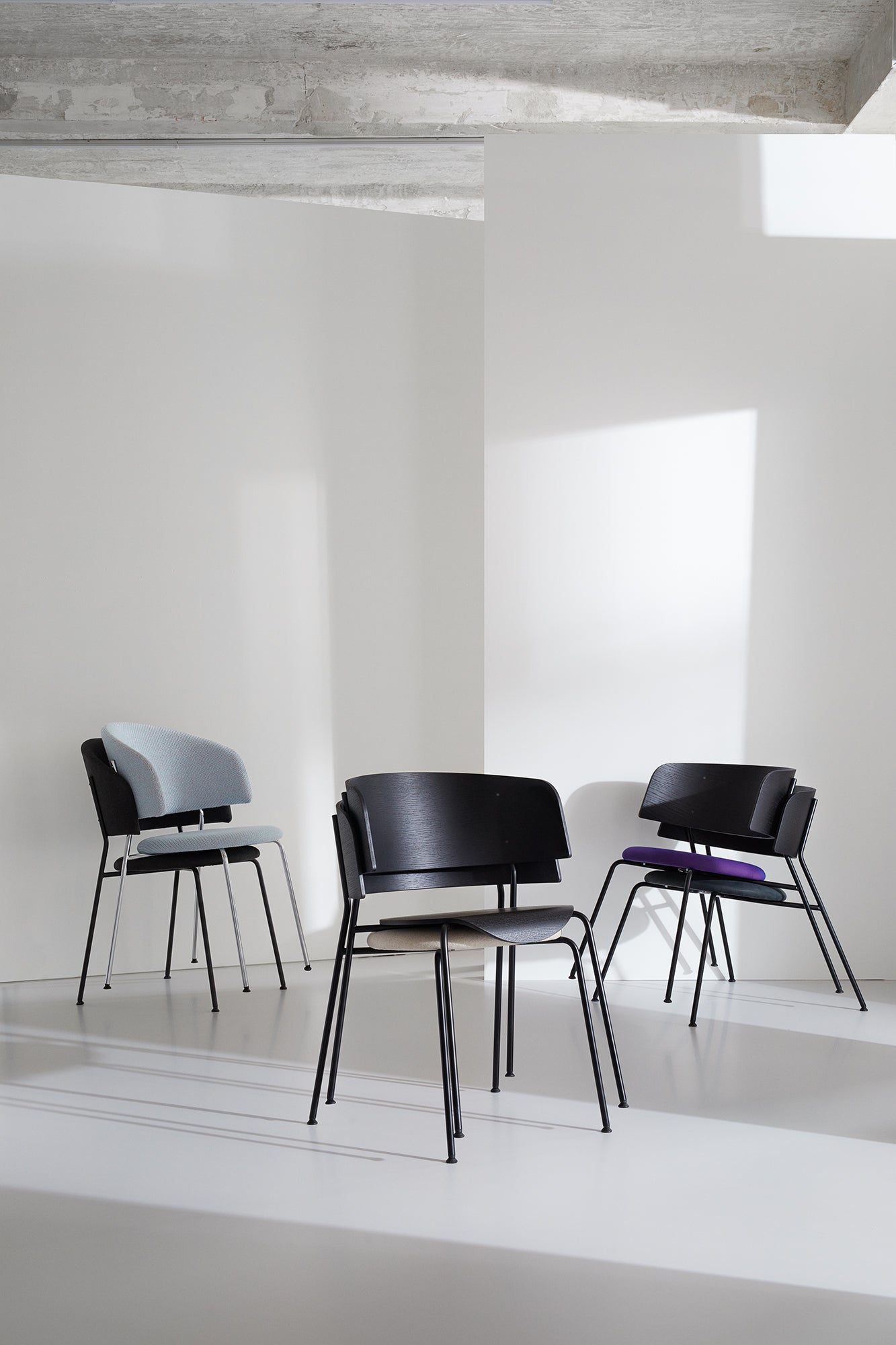 Wagner Armrest Chair — Upholstered Seat