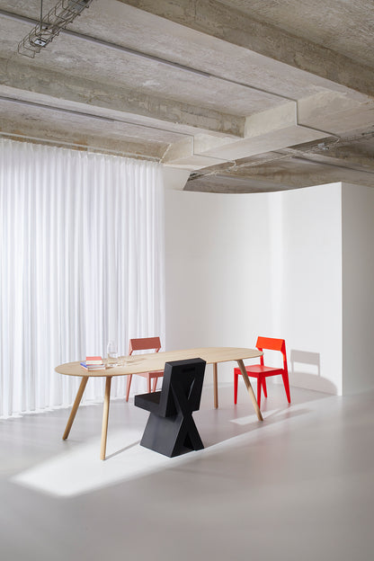 Meyer Rounded Table