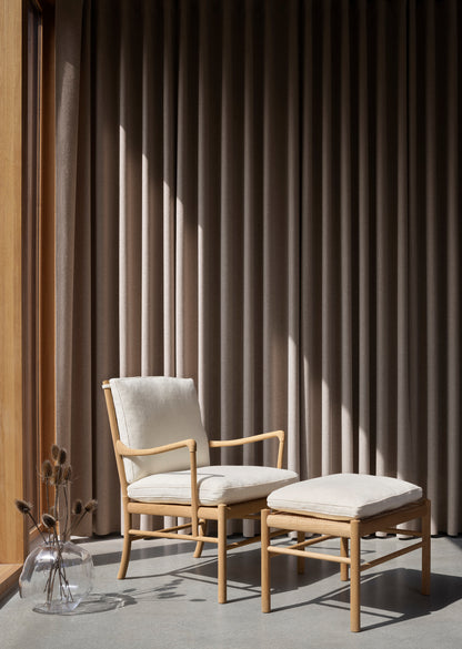 OW149 Colonial Chair