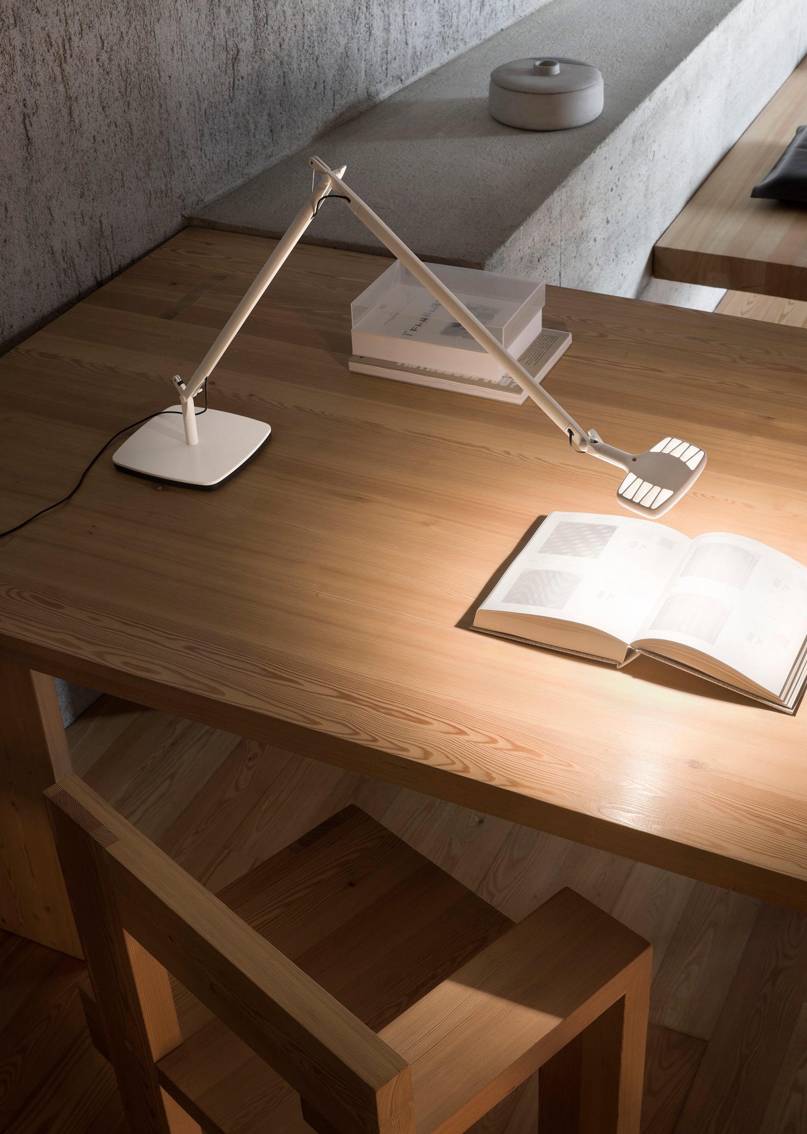 Otto Watt Table Lamp