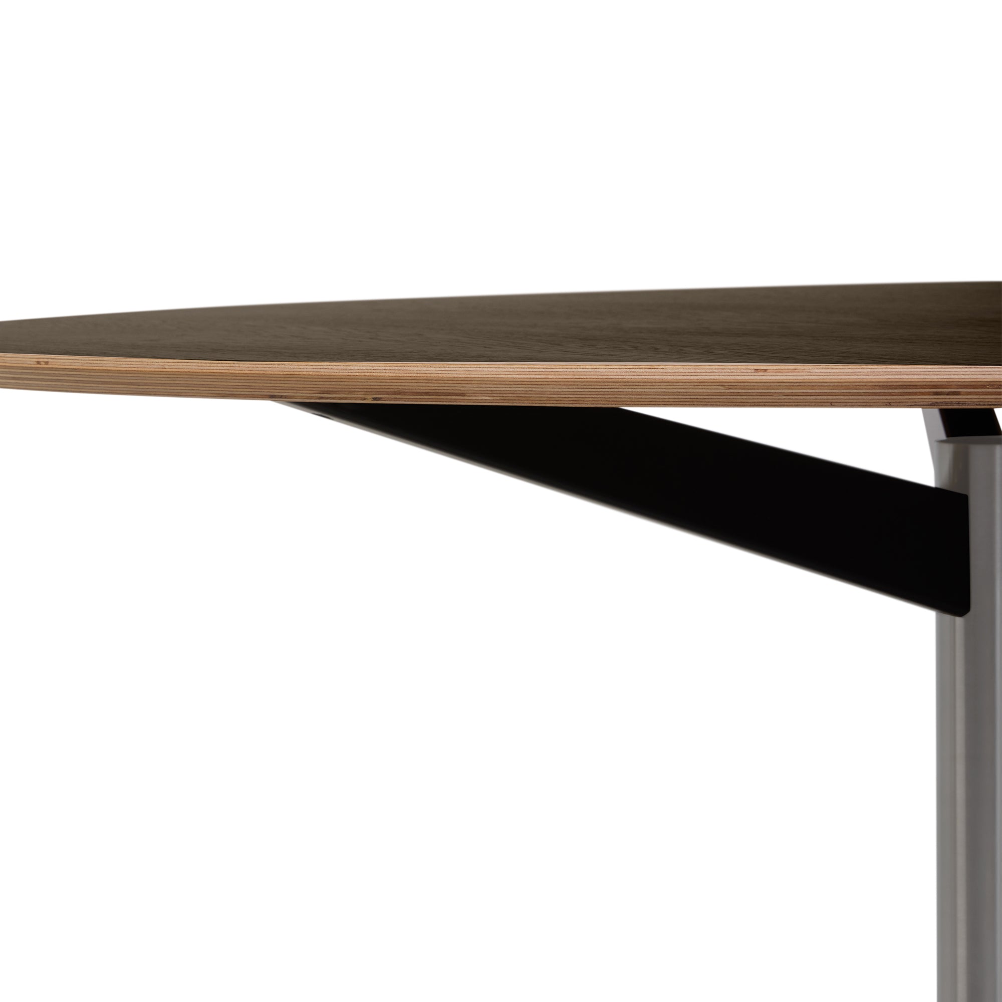 TE06 Dining Table