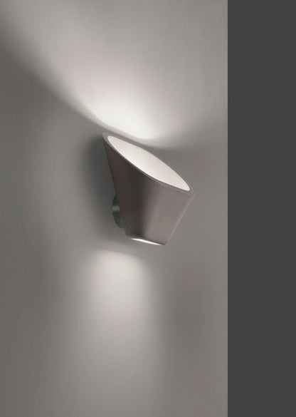 Aplomb Wall Light