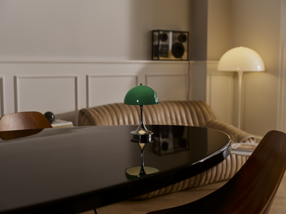 Panthella 160 Portable Lamp