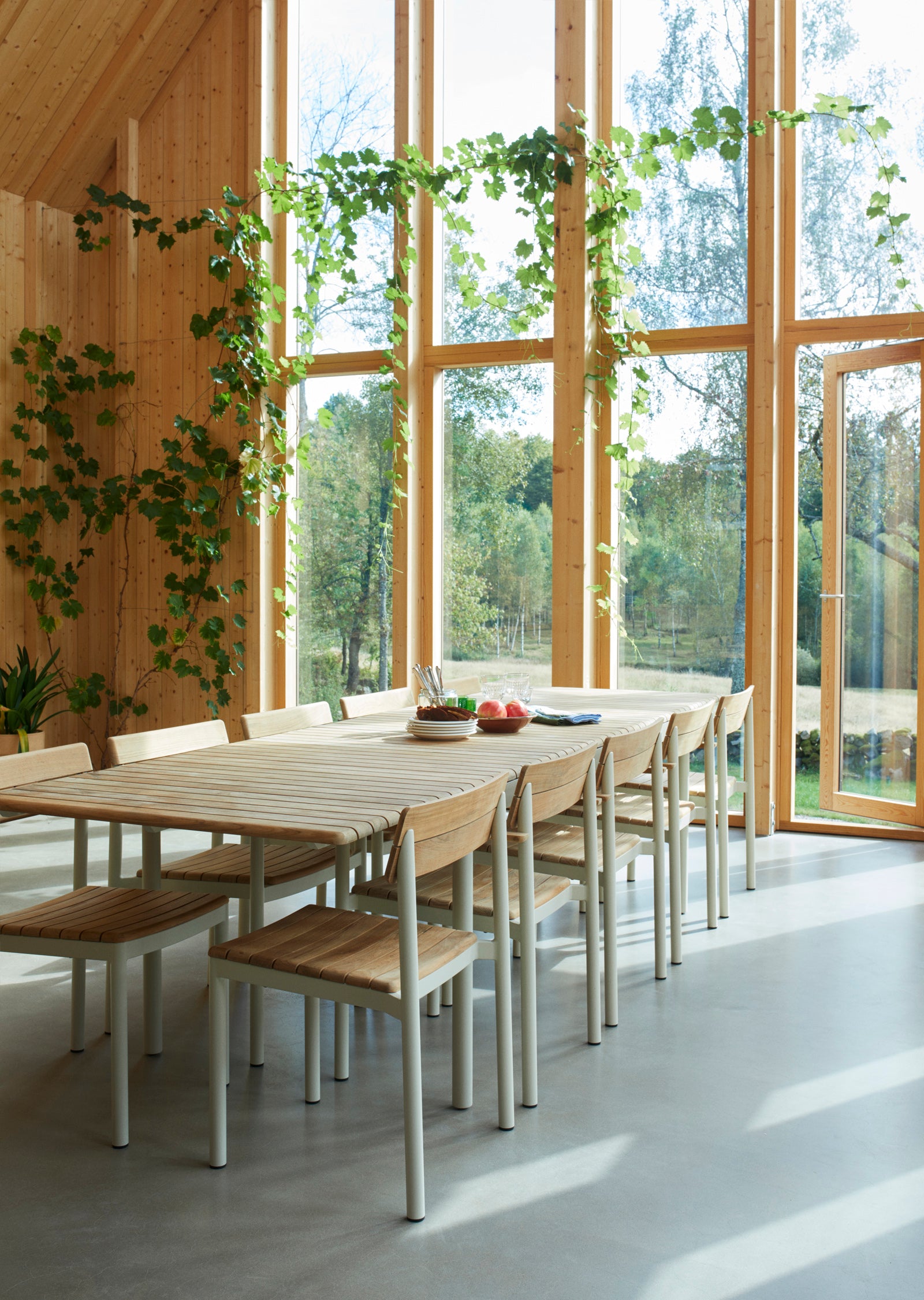 Pelagus Table