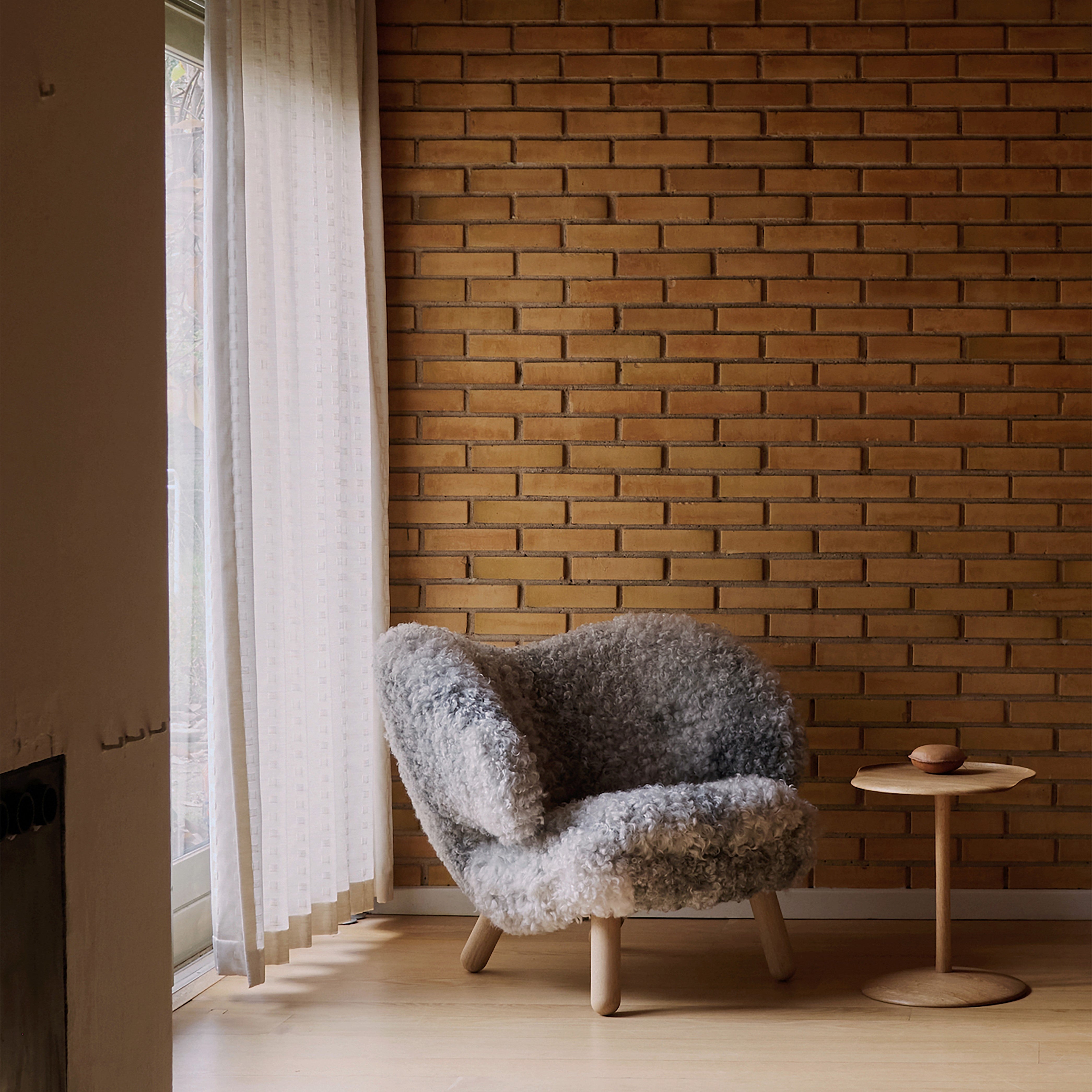 Pelican Chair