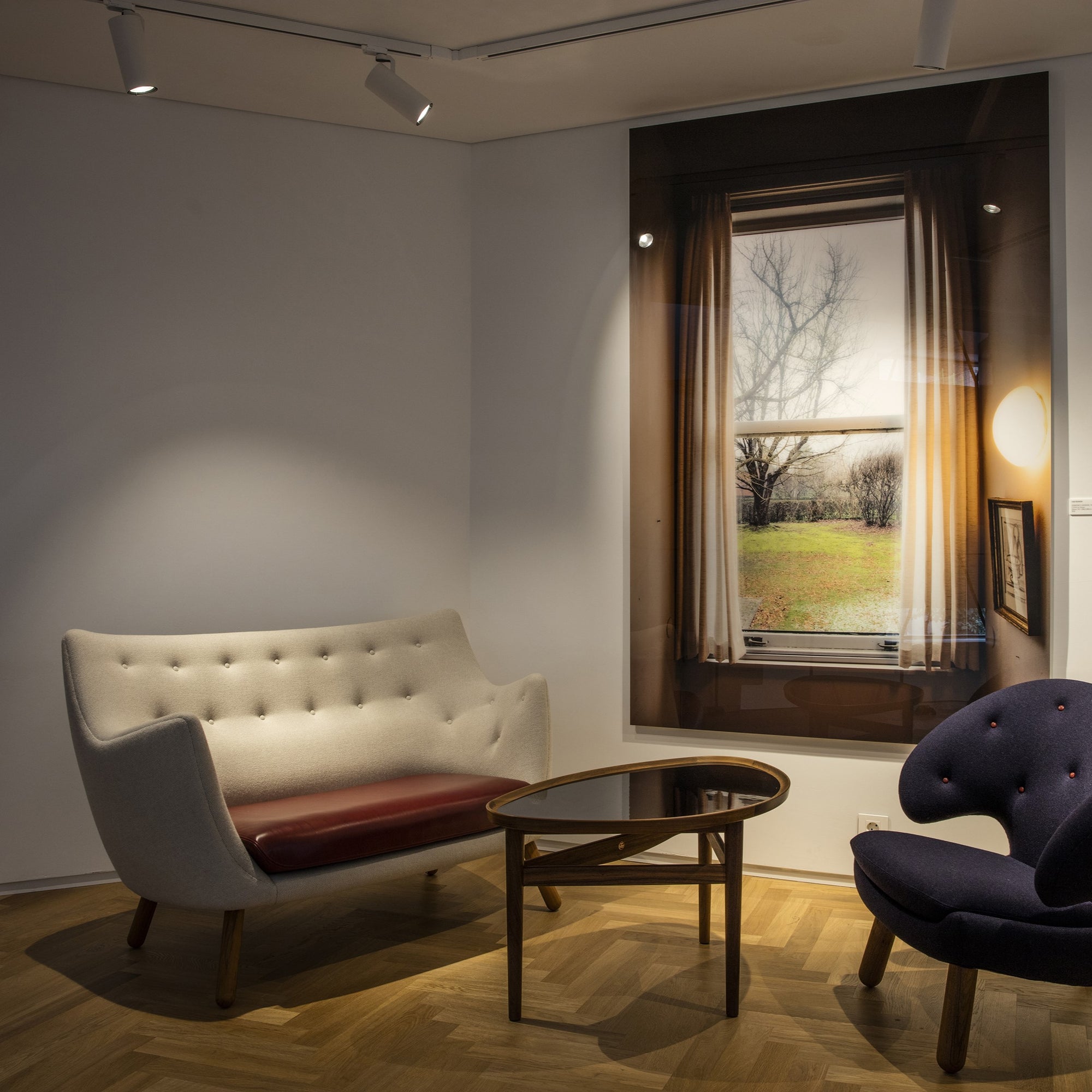Poet Sofa