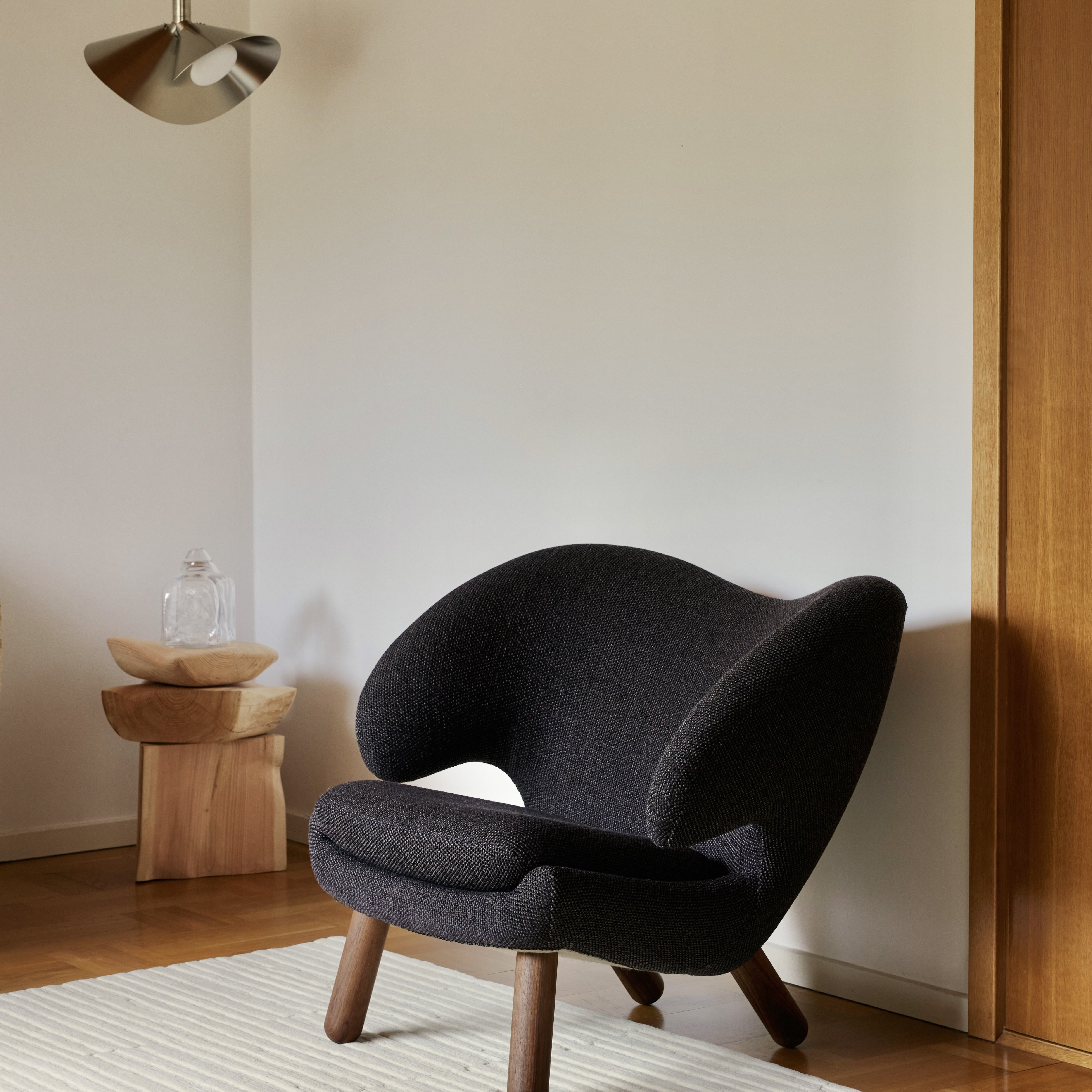 Pelican Chair