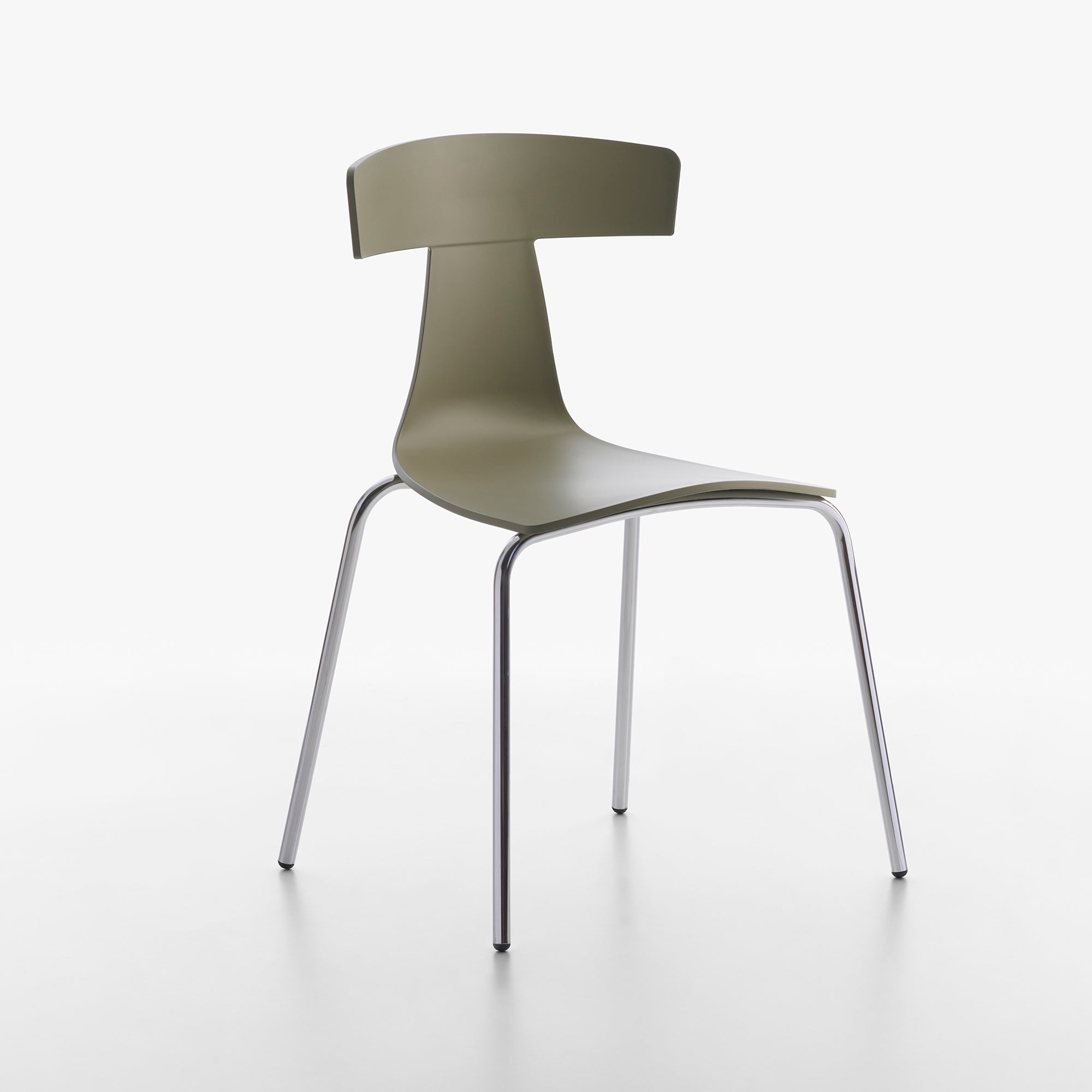 Remo Chair — Plastic