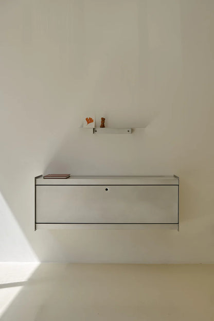 Plie Wall Mount 1 Big Drawer