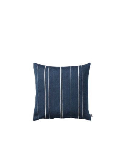 R17 Råbjerg Square Cushion — Blue Cotton
