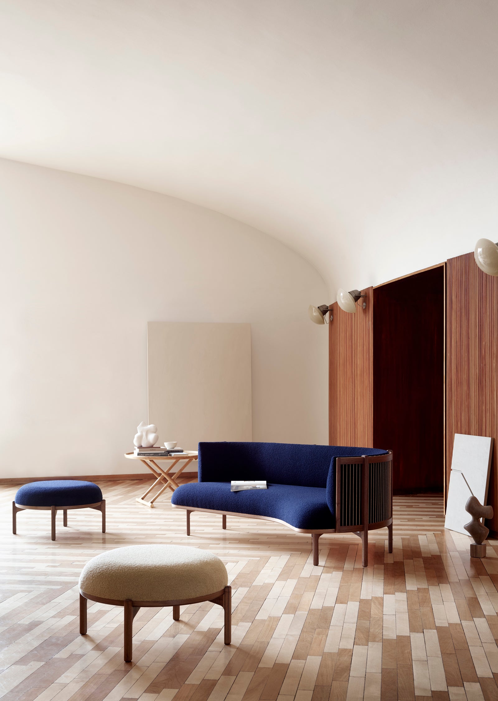 RF1903 Sideways Sofa