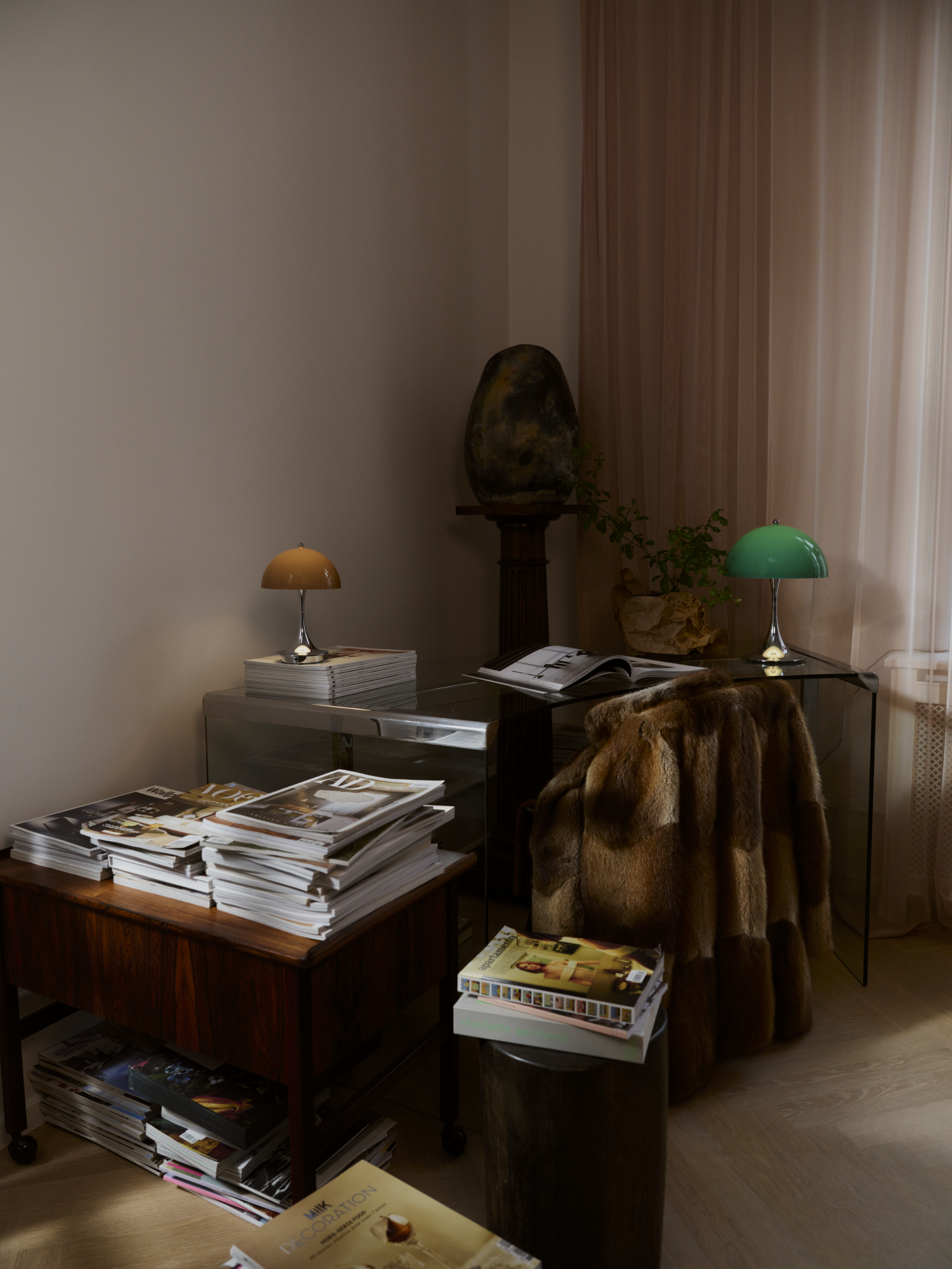 Panthella 250 Portable Lamp