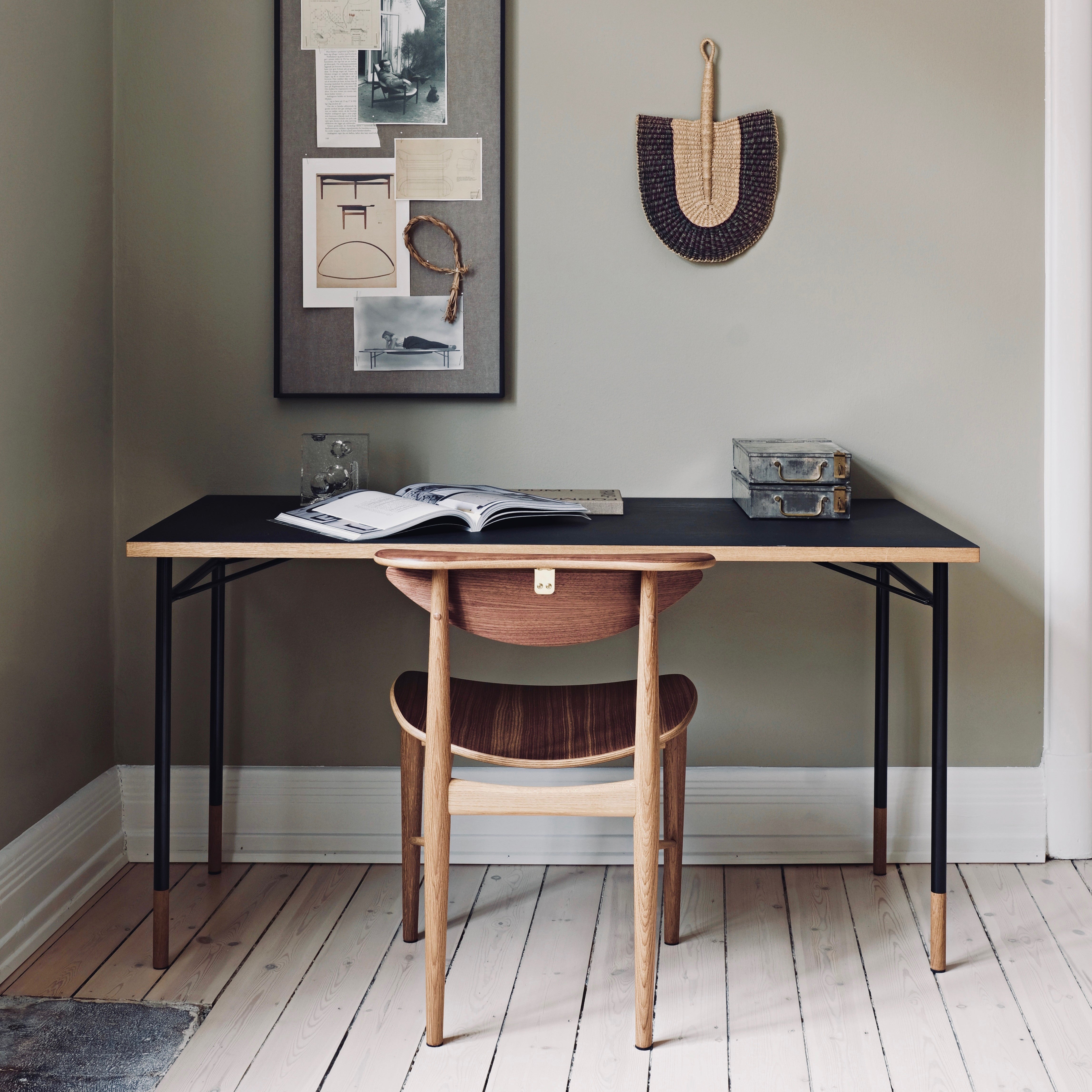 Reading Chair — Wood Seat