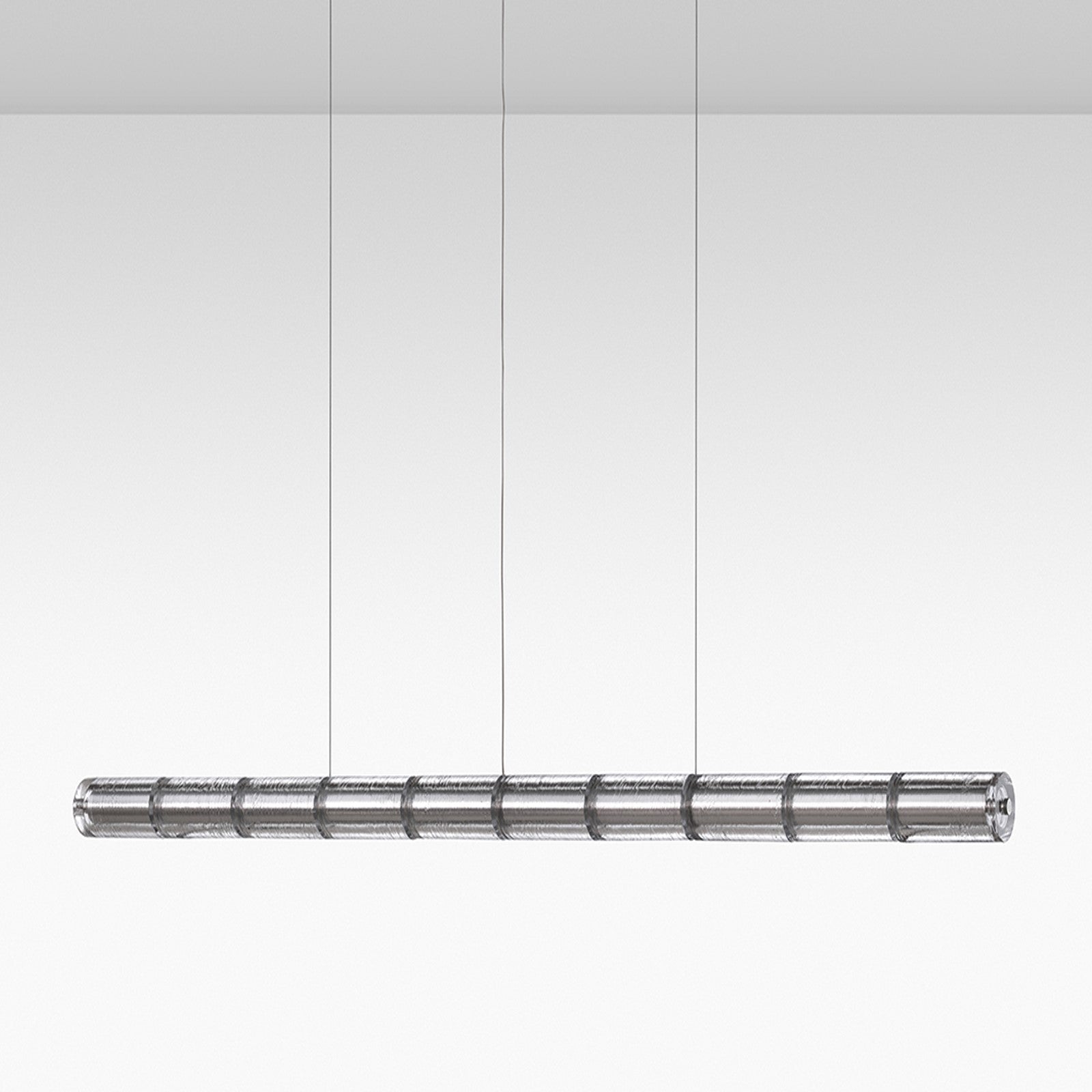 Luce. oOページ Luce Orizzontale Pendant Lamp by Ronan and Erwan Bouroullec — Rarify