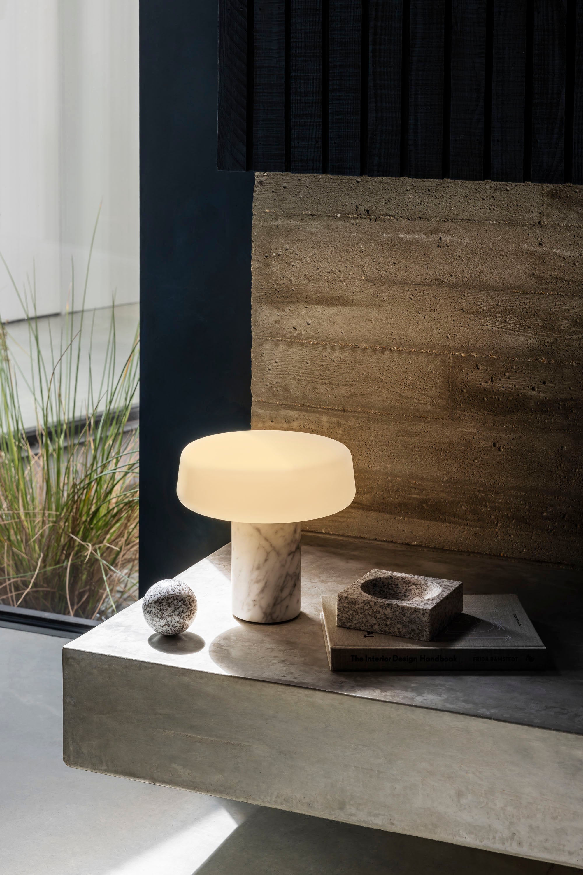 Solid Table Lamp — Rechargable