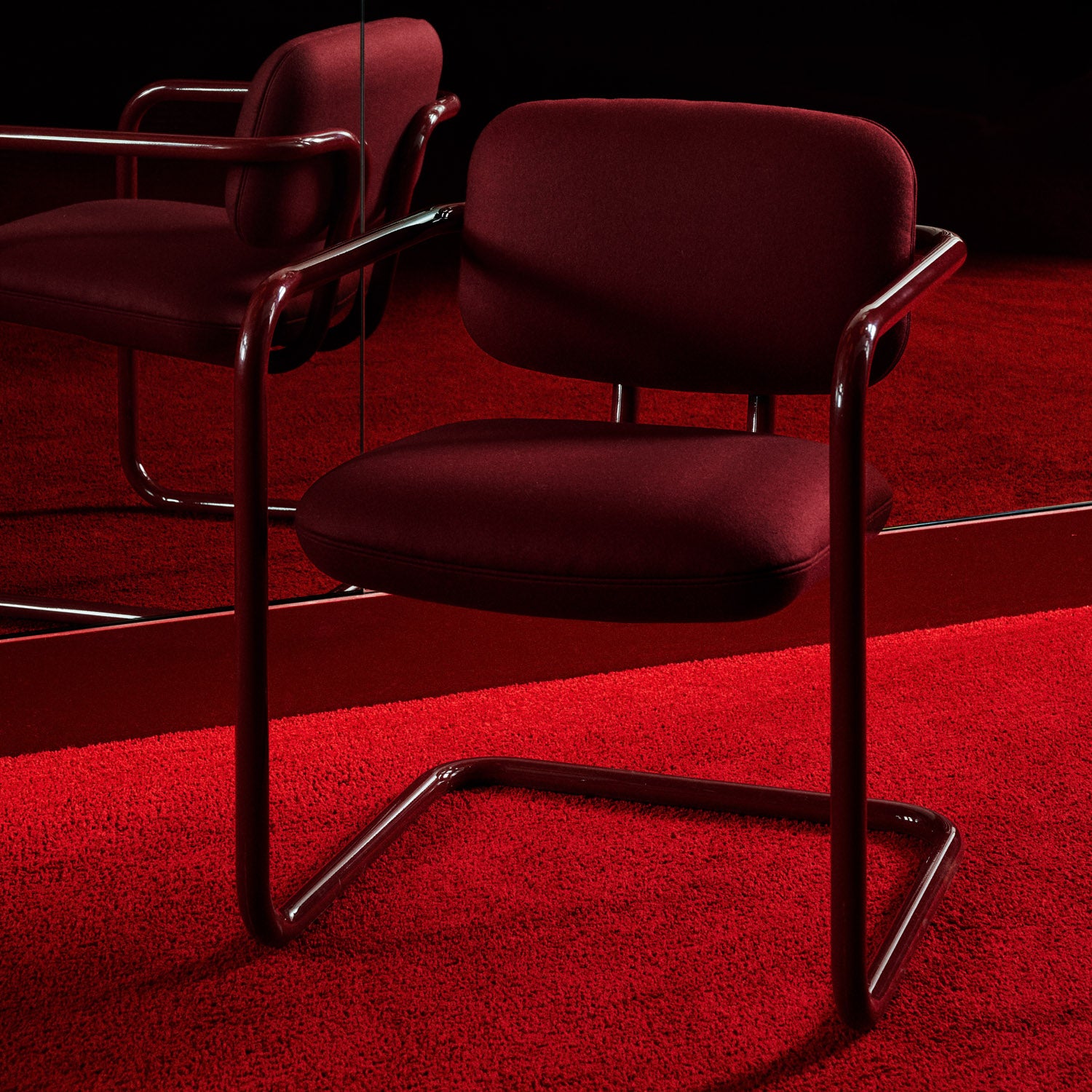SOM79 Chair — Special Edition Red