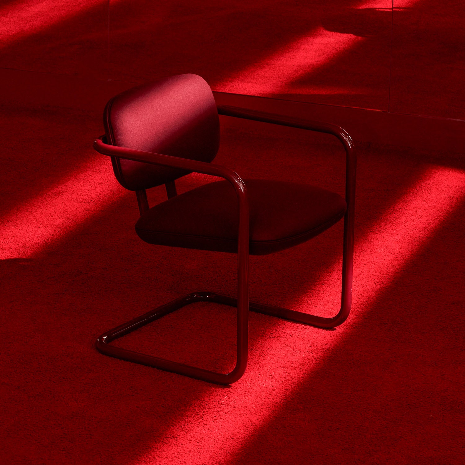 SOM79 Chair — Special Edition Red